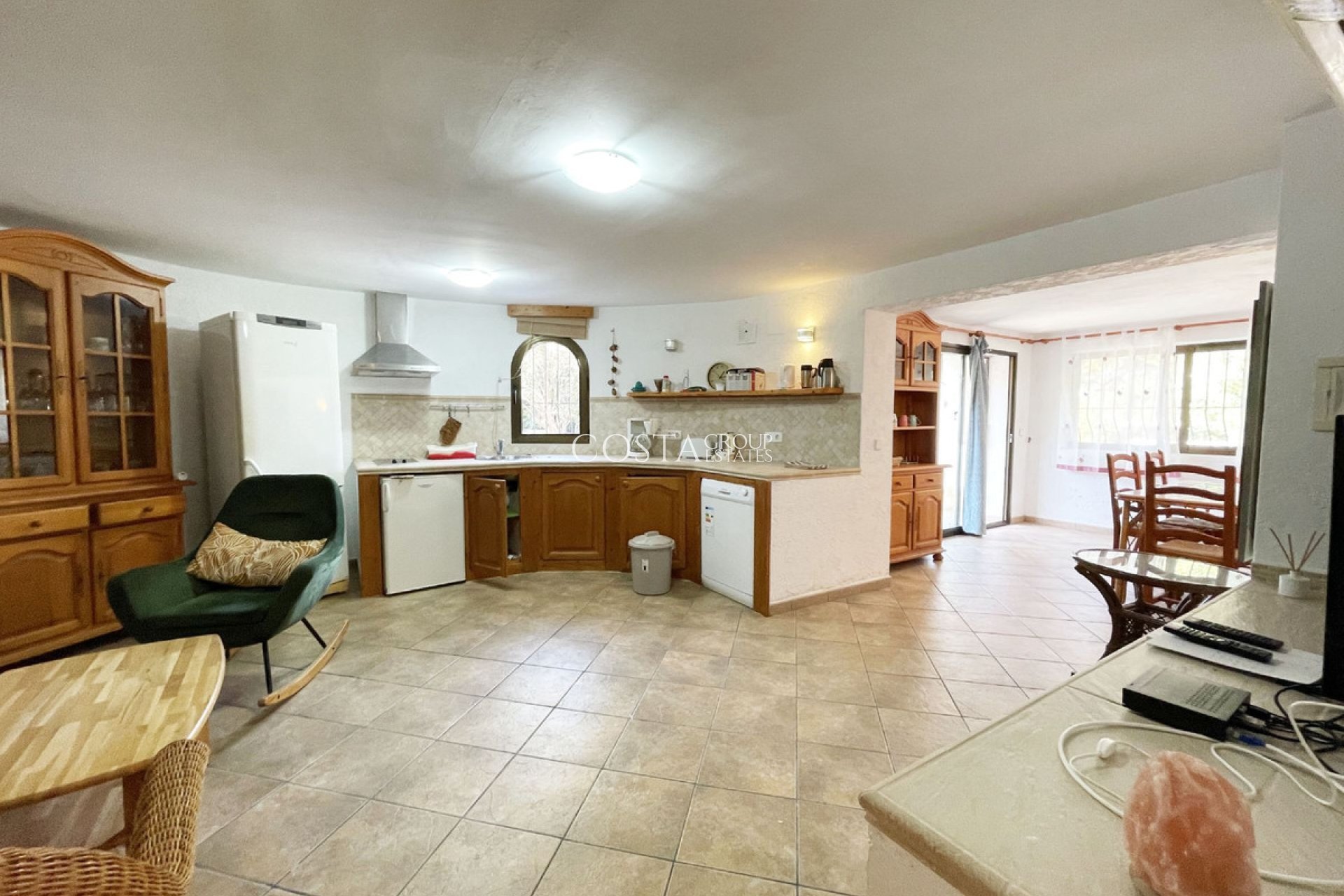 Resale - Villa -
Pinoso - Los Pinos