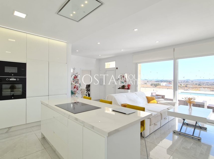 Resale - Villa -
Pinoso - Pinoso Centro