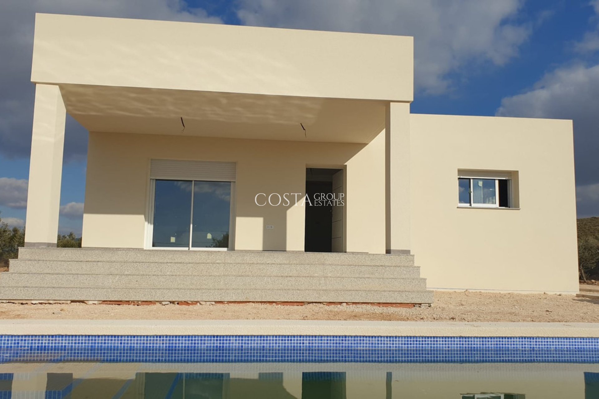 Resale - Villa -
Pinoso - Pinoso Centro