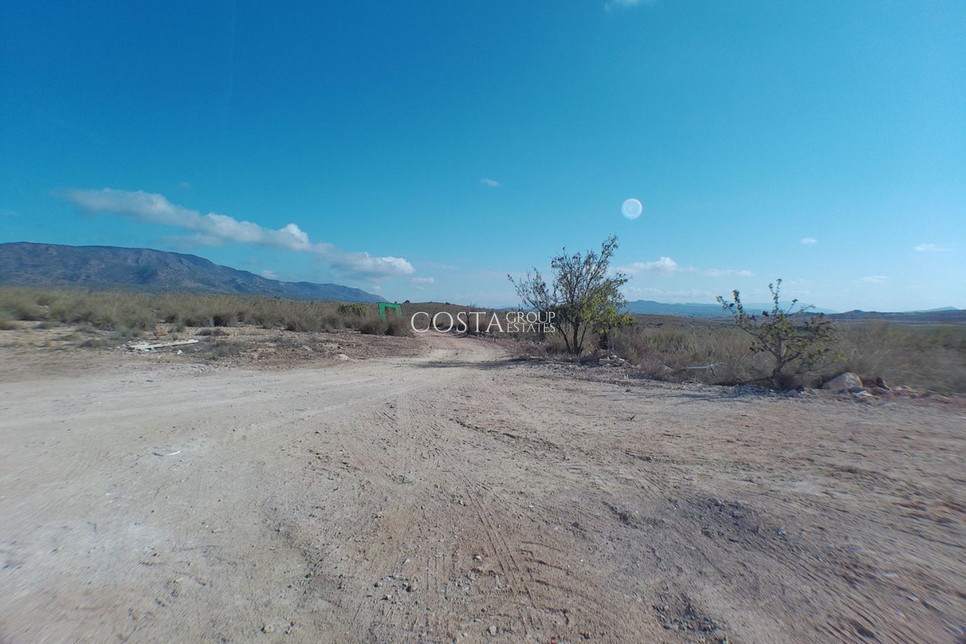 Resale - Villa -
Pinoso - Pinoso Centro