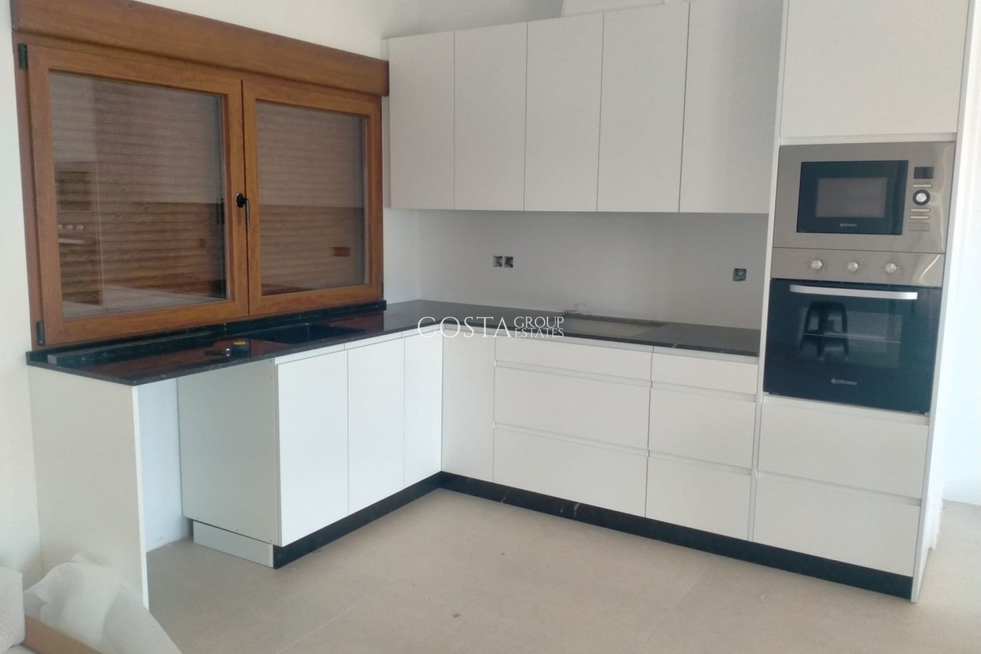 Resale - Villa -
Pinoso - Pinoso Centro