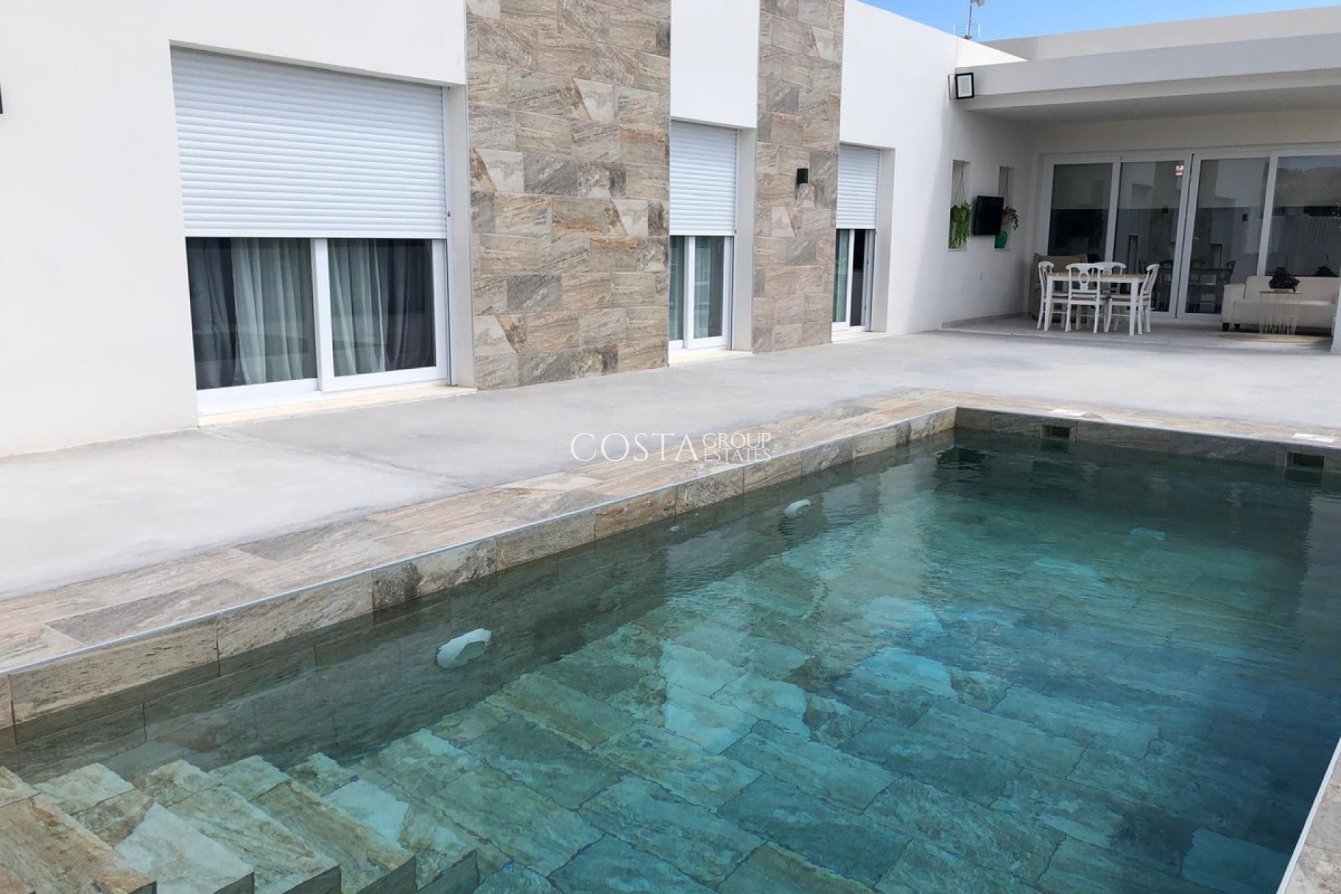 Resale - Villa -
Pinoso - Pinoso Centro