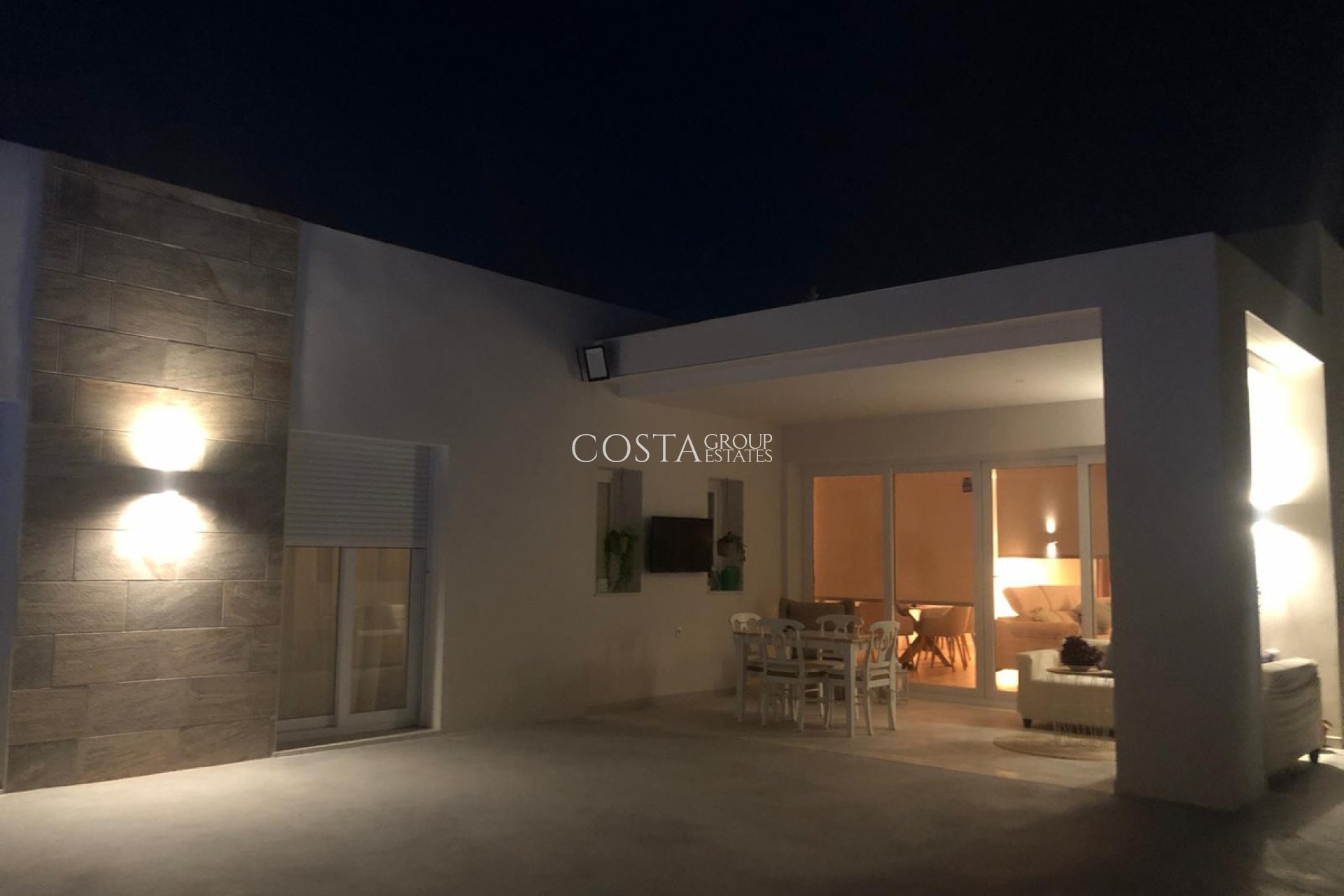 Resale - Villa -
Pinoso - Pinoso Centro