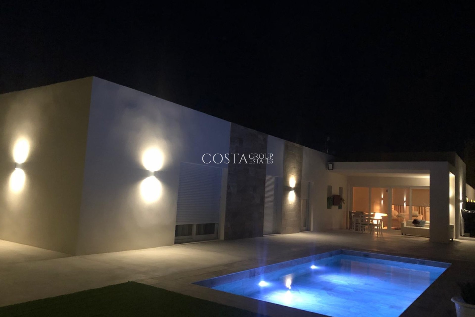 Resale - Villa -
Pinoso - Pinoso Centro