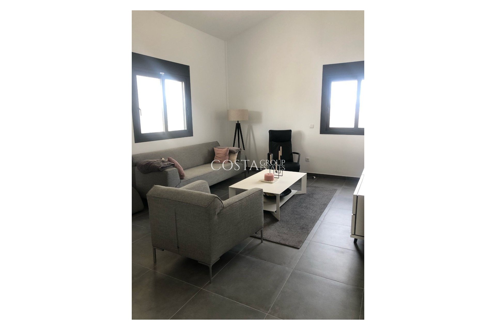 Resale - Villa -
Pinoso - Pinoso Centro