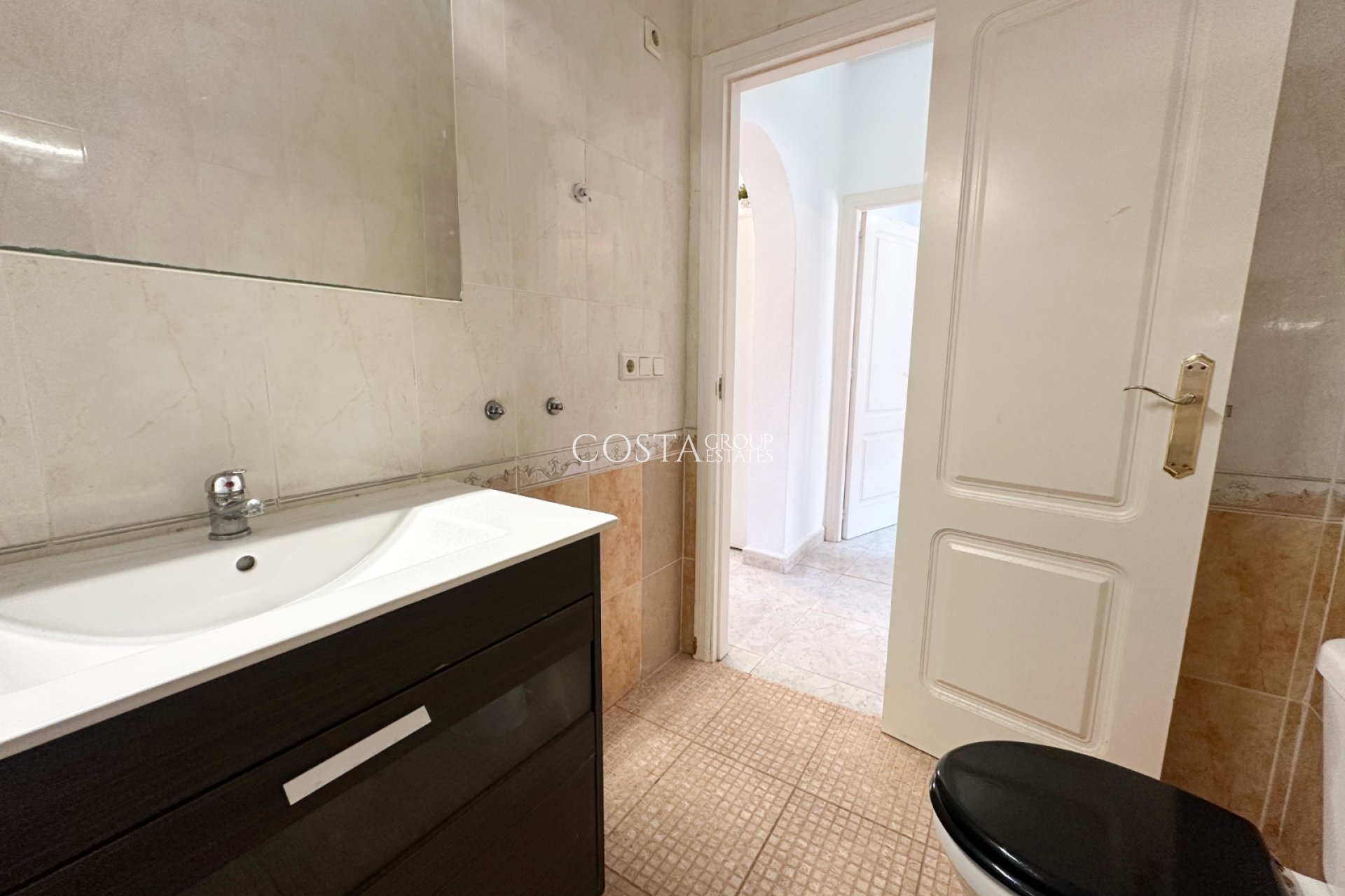 Resale - Villa -
Rojales - Ciudad Quesada