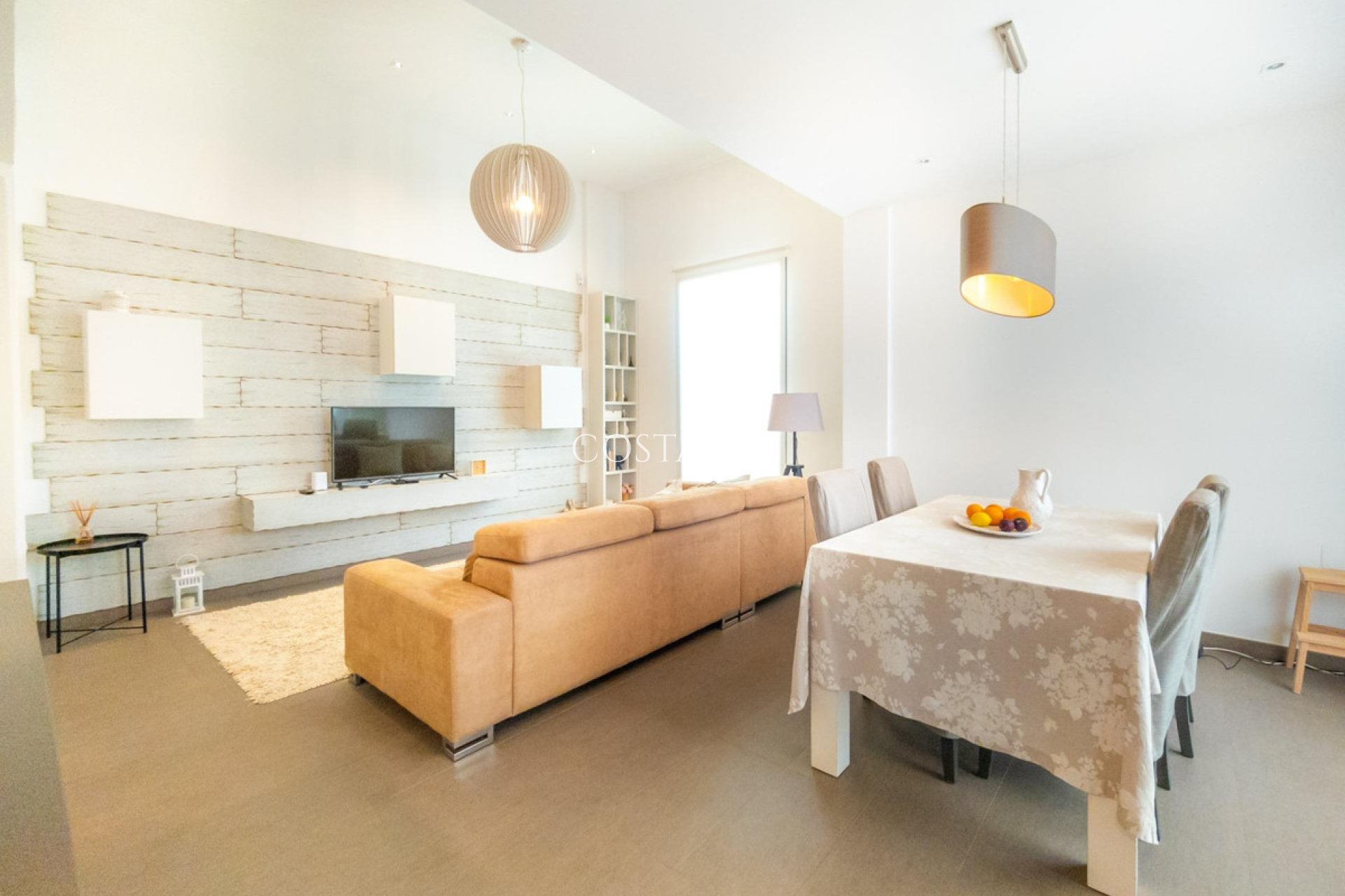 Resale - Villa -
Rojales - Ciudad Quesada
