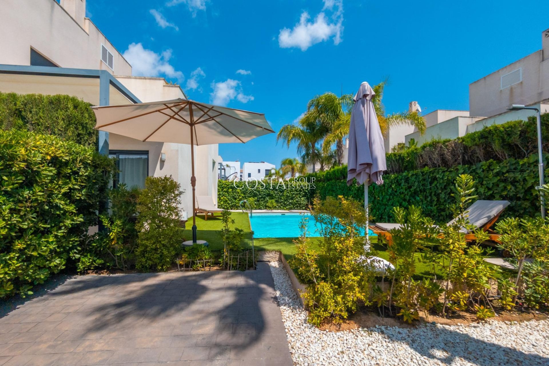 Resale - Villa -
Rojales - Ciudad Quesada