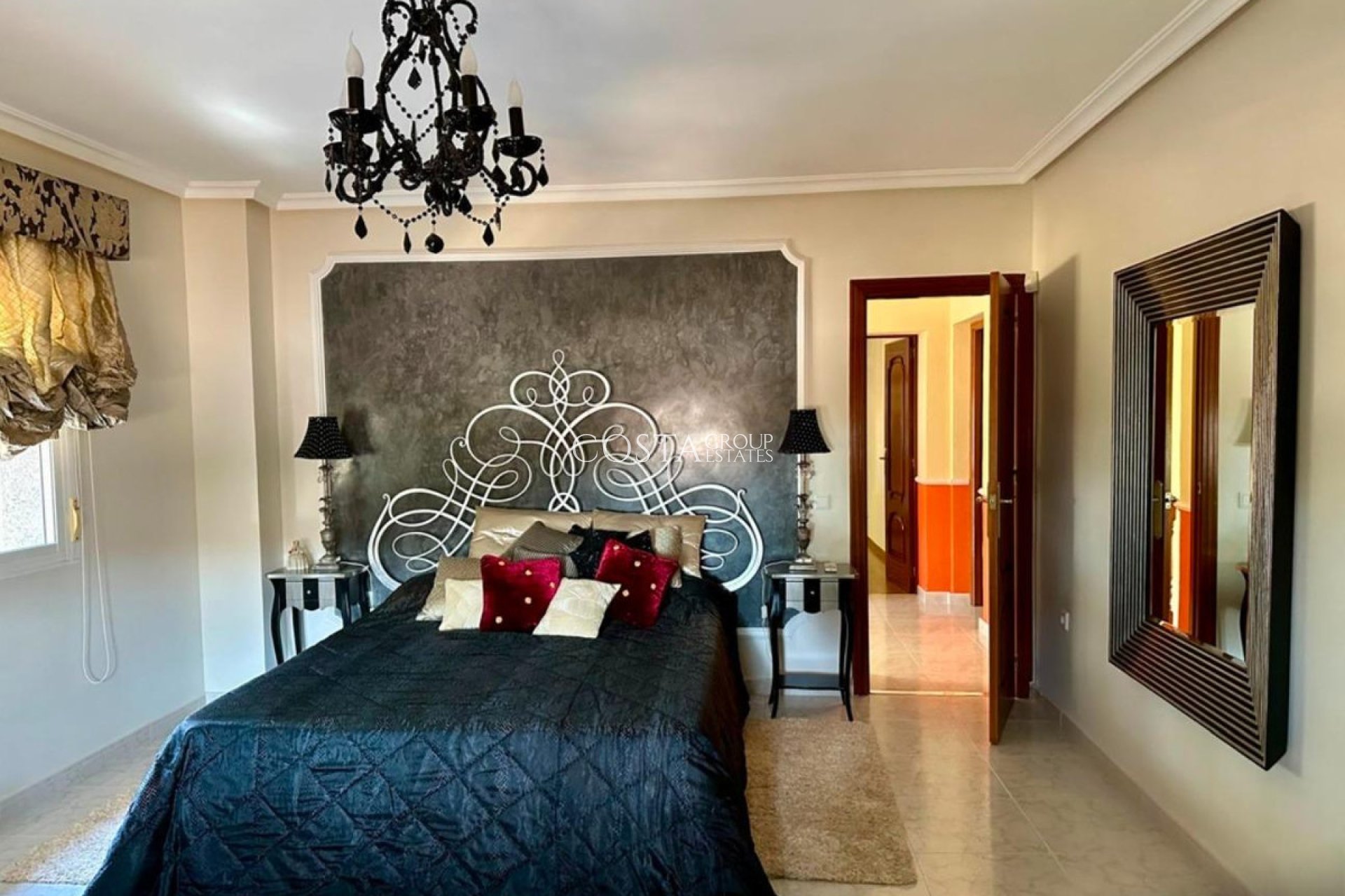 Resale - Villa -
Rojales - Ciudad Quesada