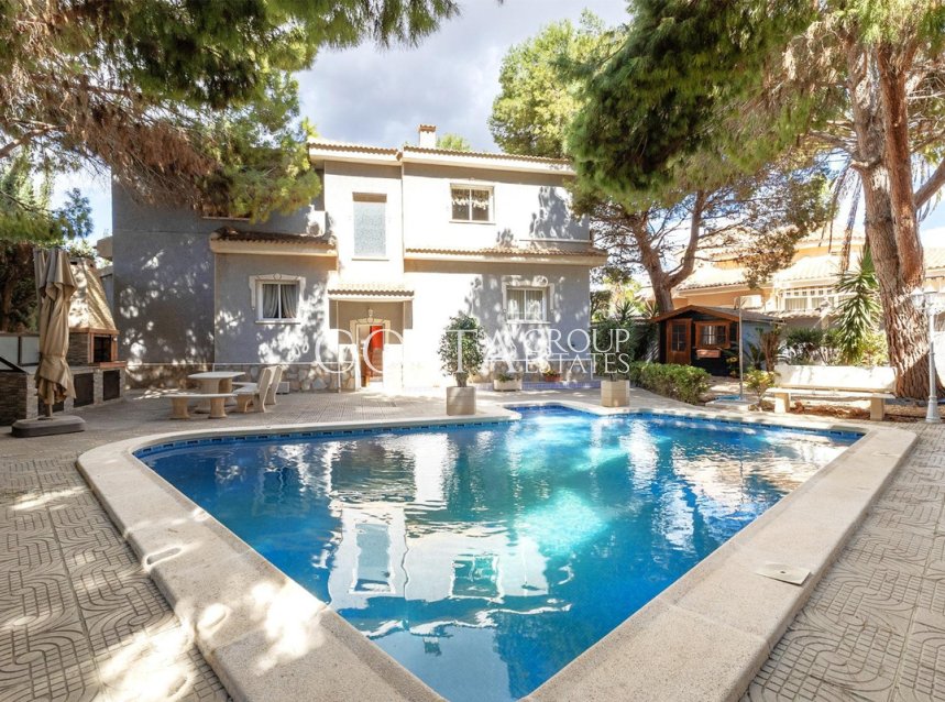 Resale - Villa -
Rojales - Ciudad Quesada