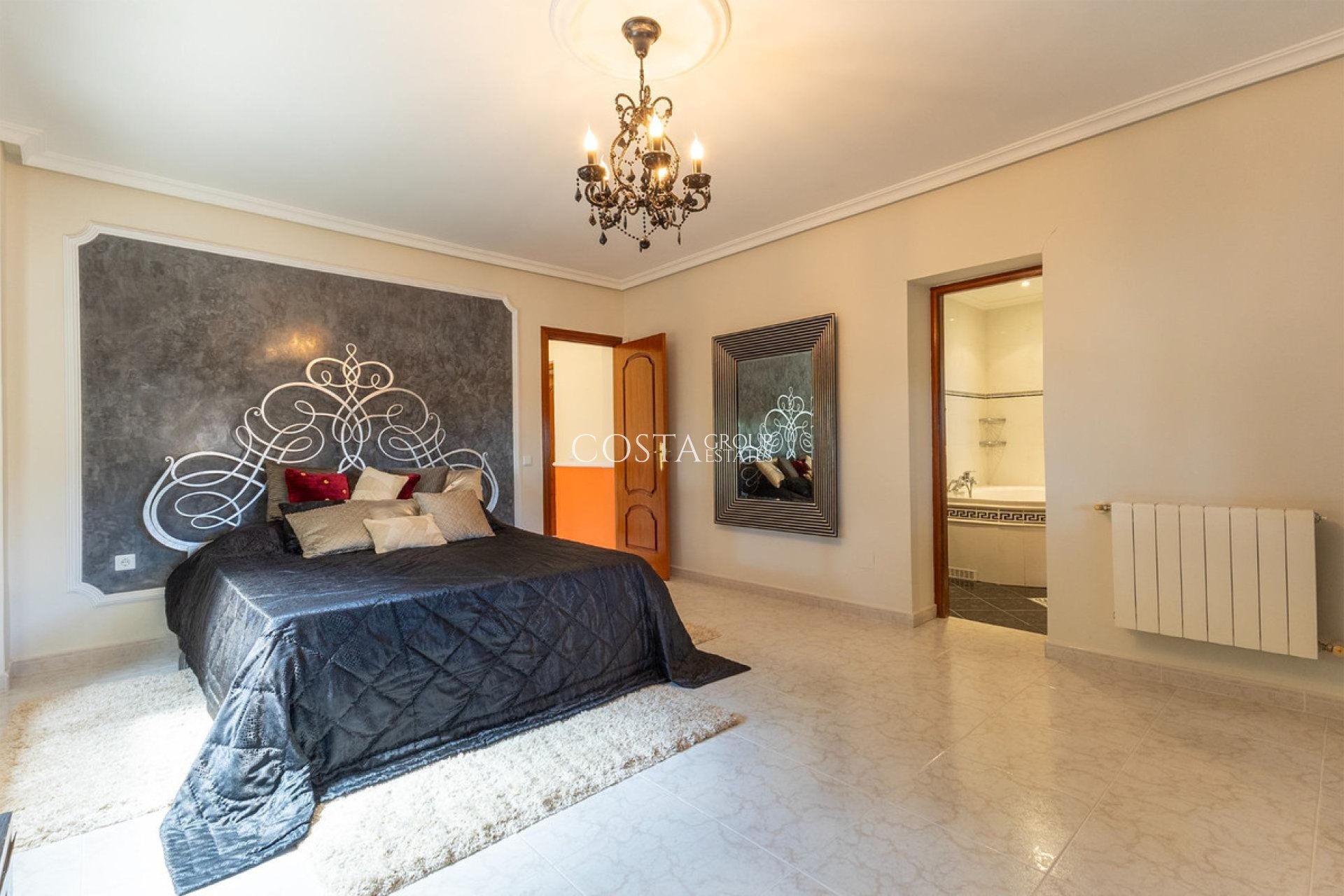 Resale - Villa -
Rojales - Ciudad Quesada