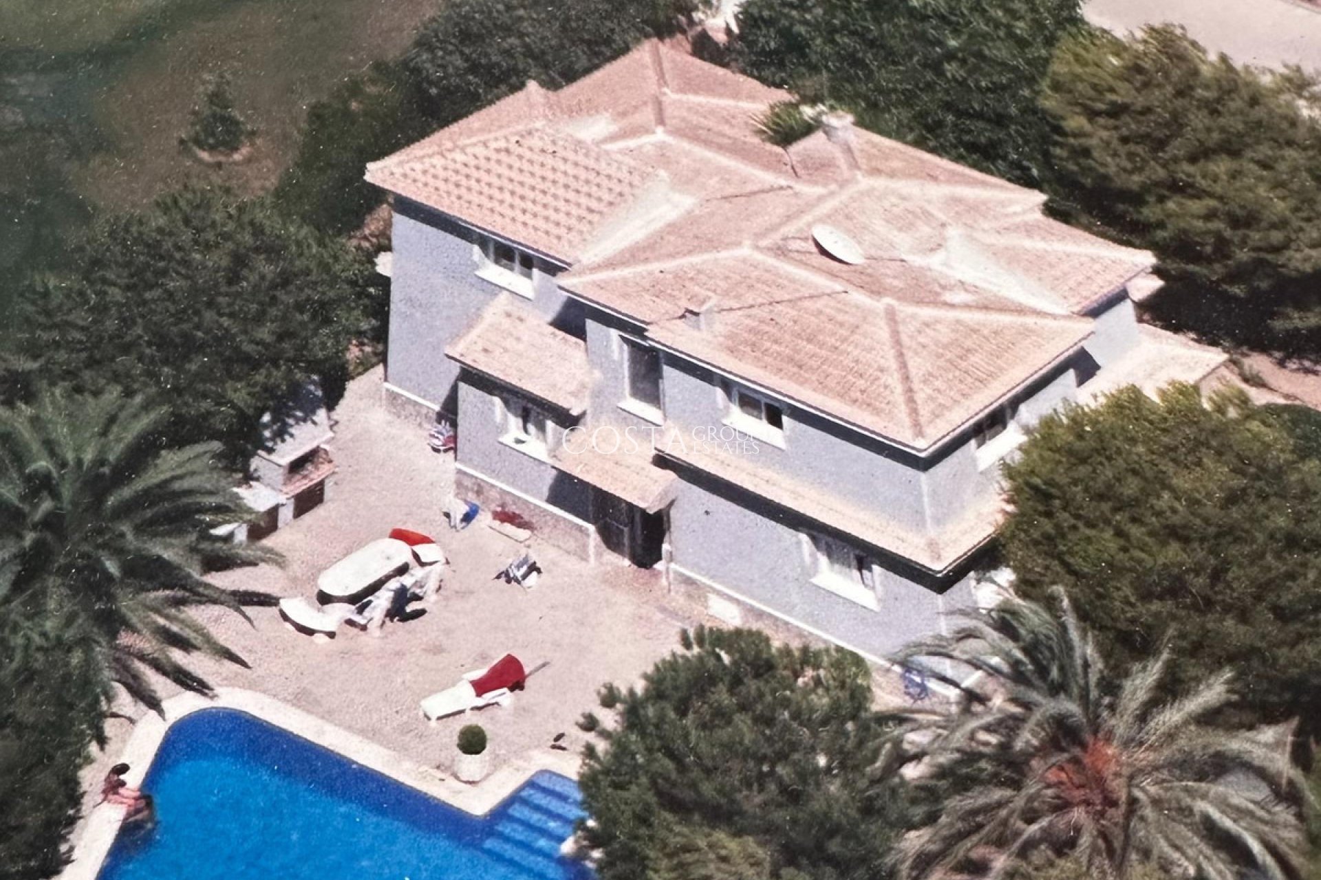 Resale - Villa -
Rojales - Ciudad Quesada
