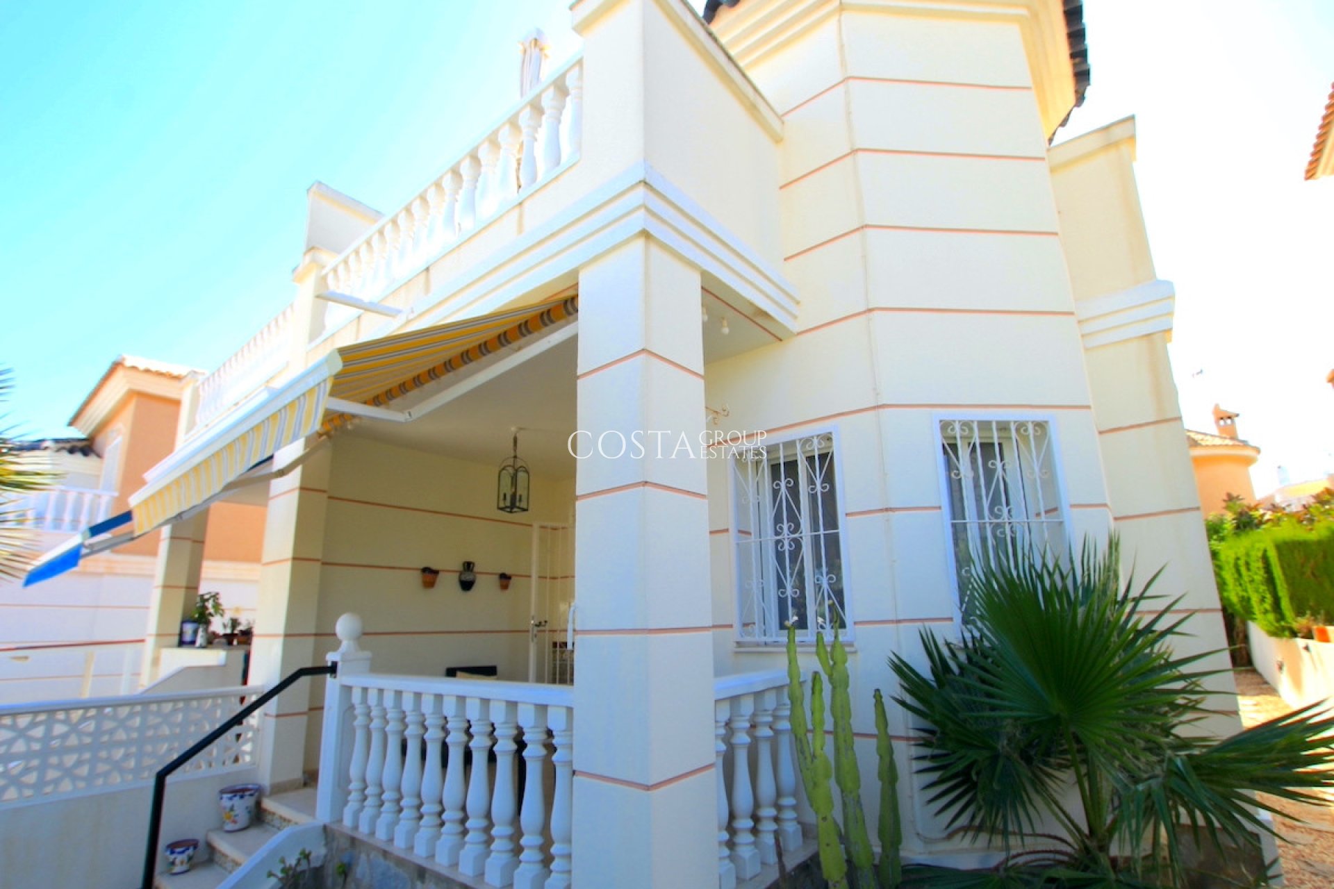 Resale - Villa -
Rojales - Ciudad Quesada