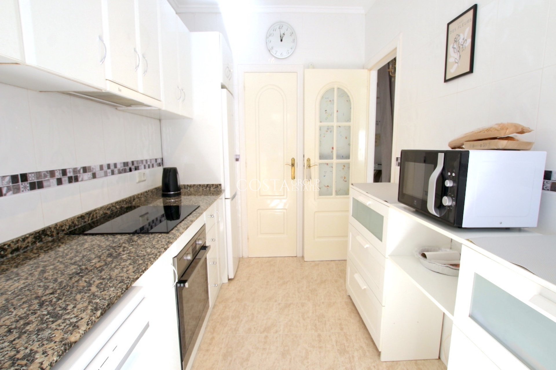 Resale - Villa -
Rojales - Ciudad Quesada