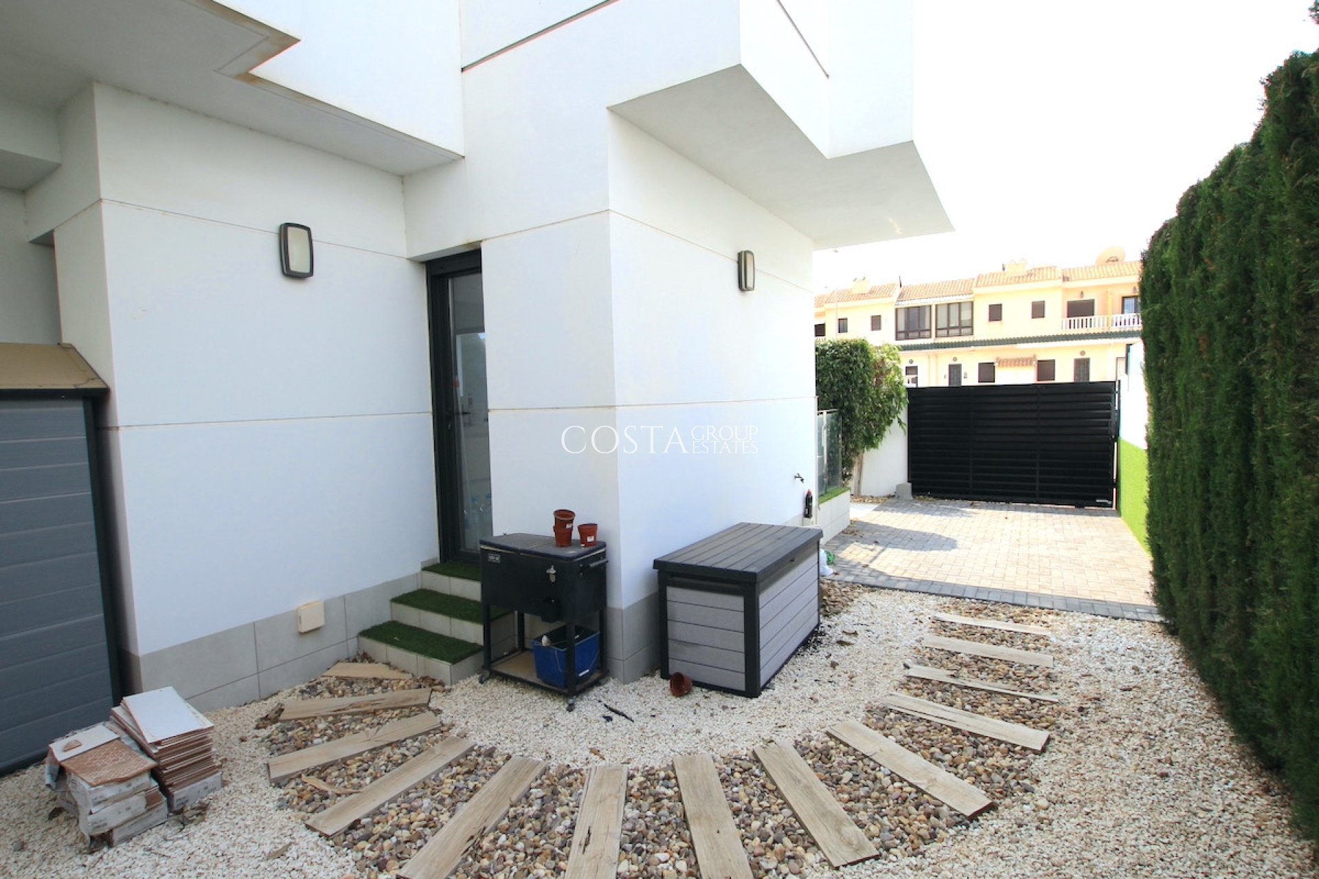 Resale - Villa -
Rojales - Ciudad Quesada