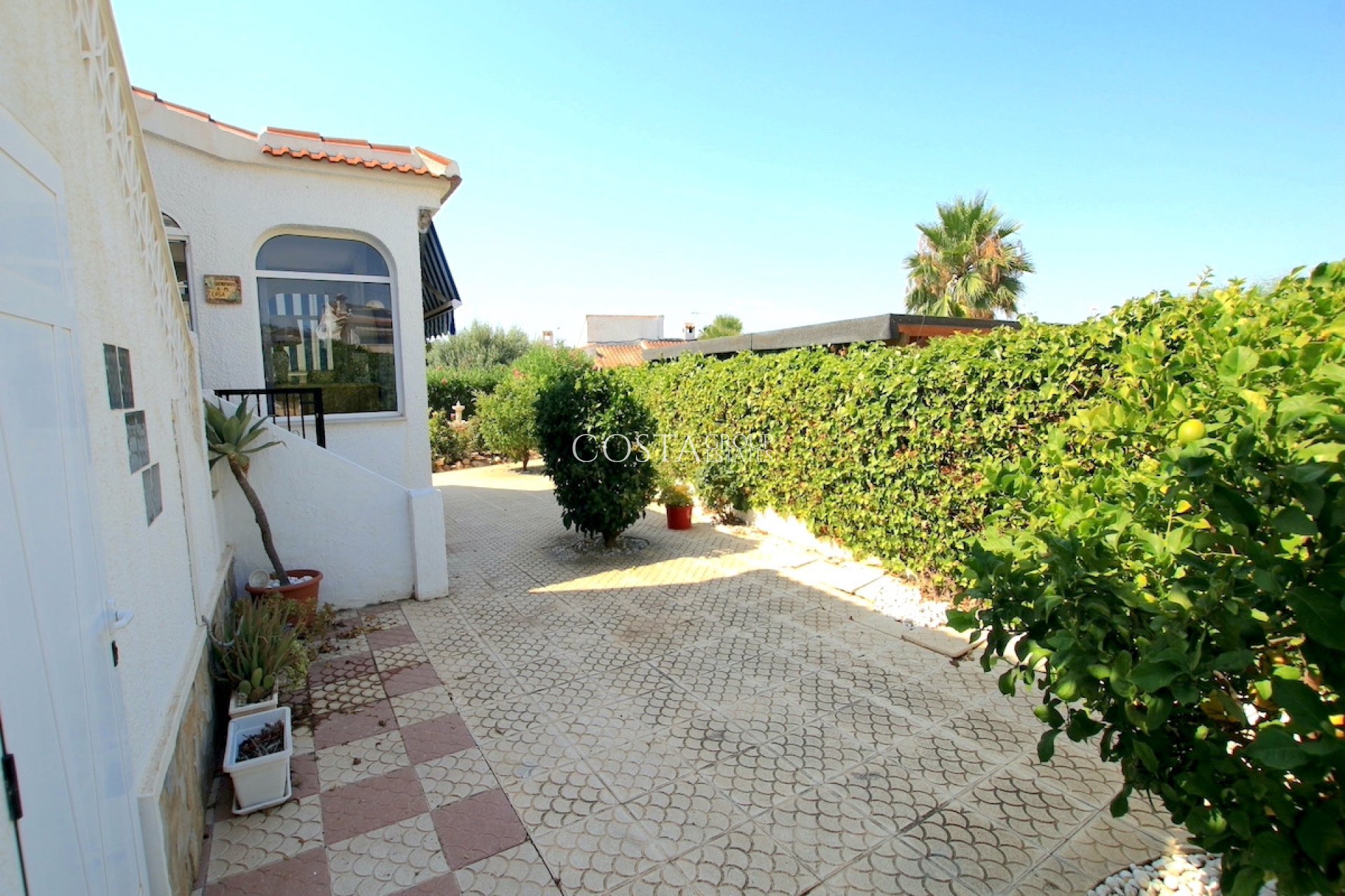 Resale - Villa -
Rojales - Ciudad Quesada