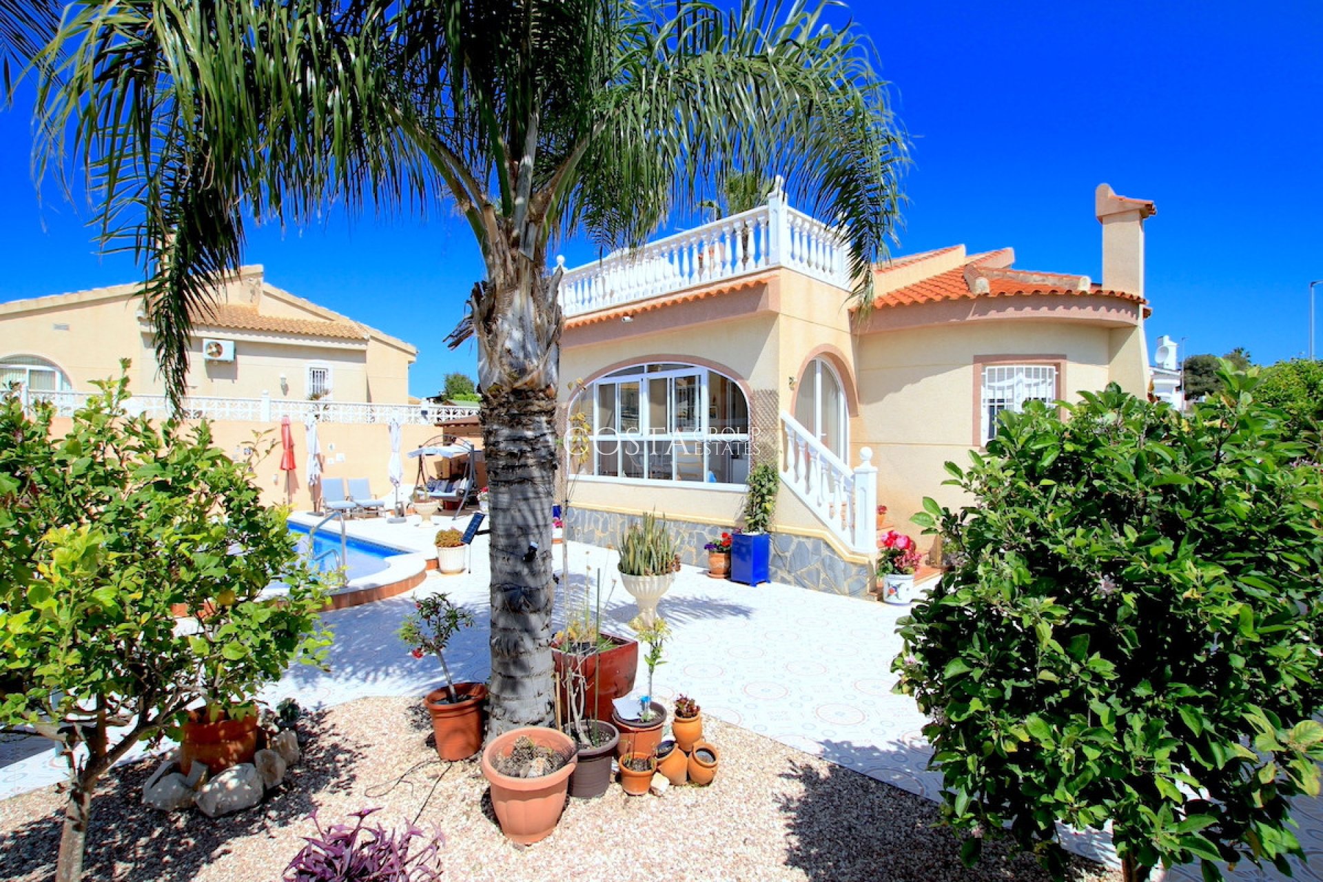 Resale - Villa -
Rojales - Ciudad Quesada