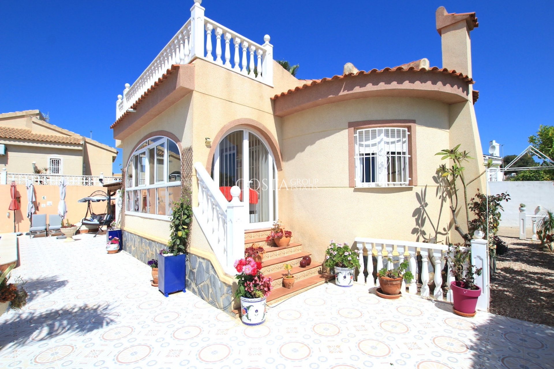Resale - Villa -
Rojales - Ciudad Quesada