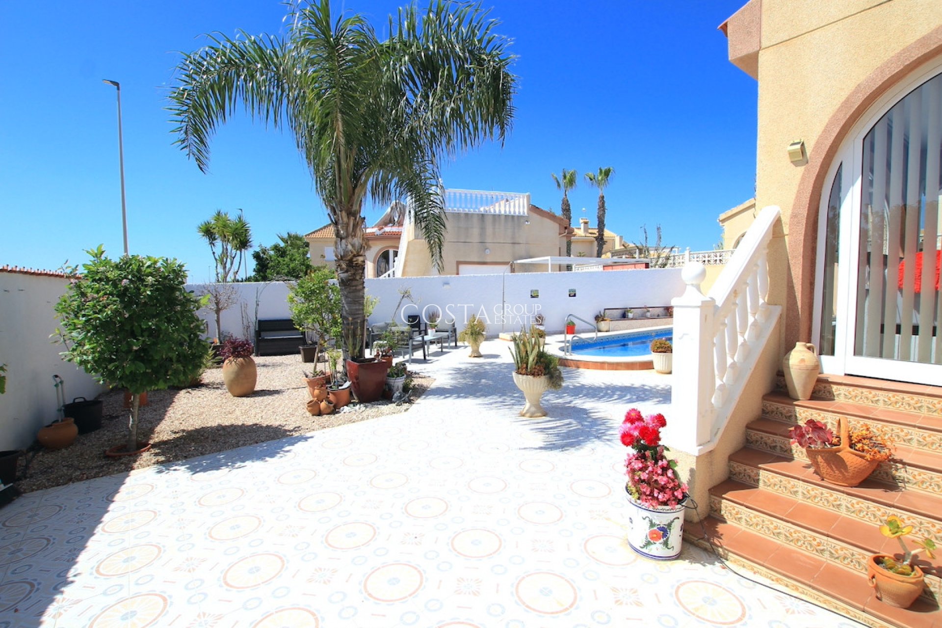 Resale - Villa -
Rojales - Ciudad Quesada