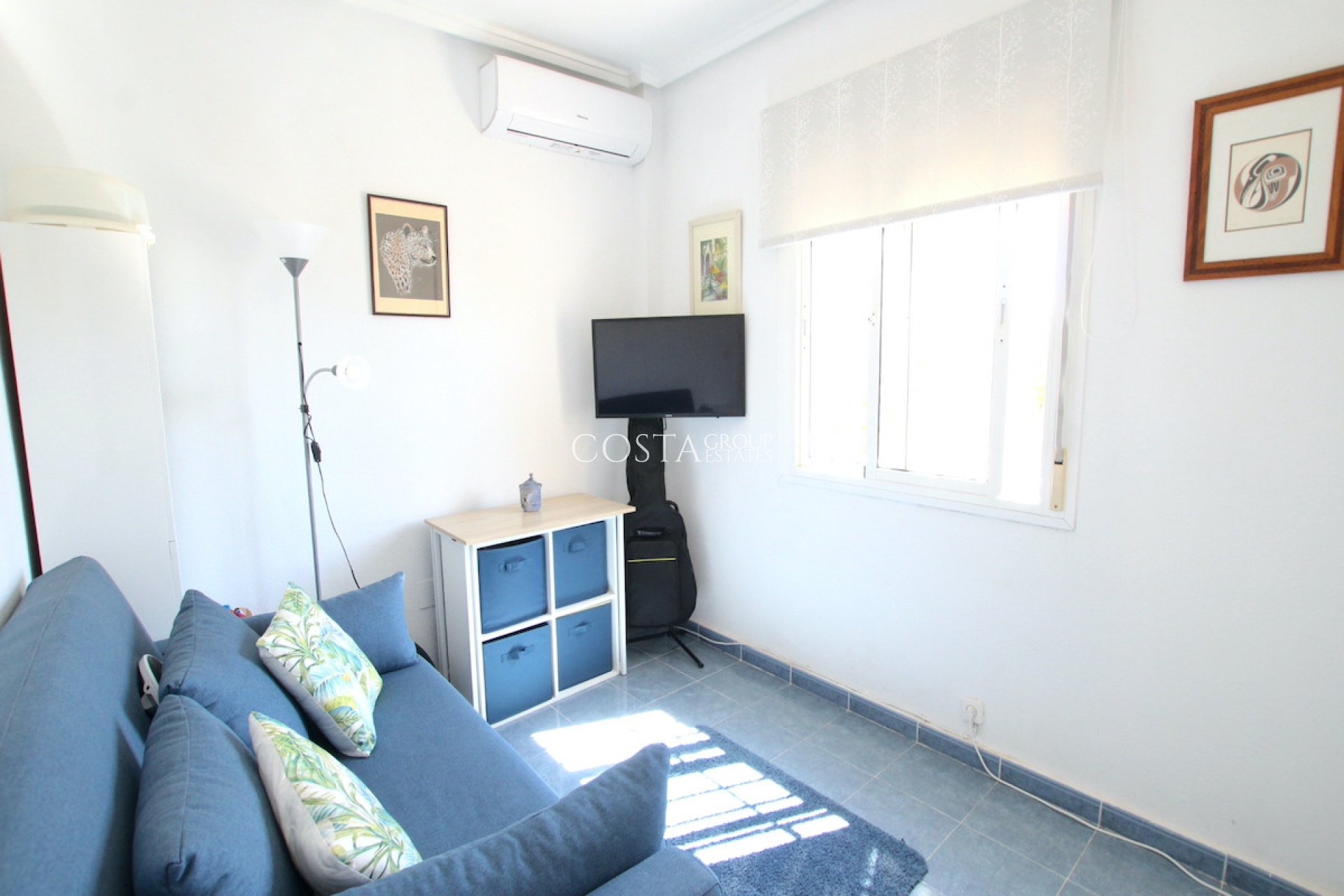 Resale - Villa -
Rojales - Ciudad Quesada