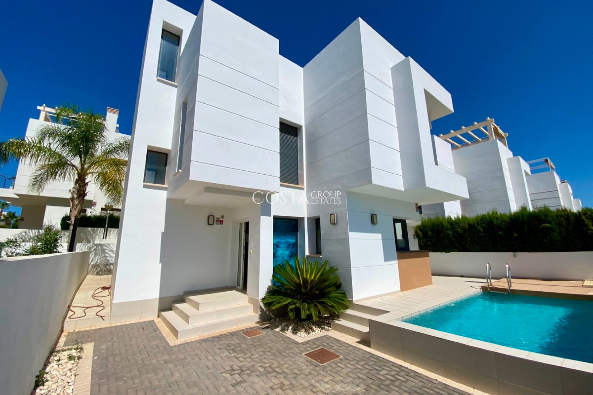Resale - Villa -
Rojales - Ciudad Quesada