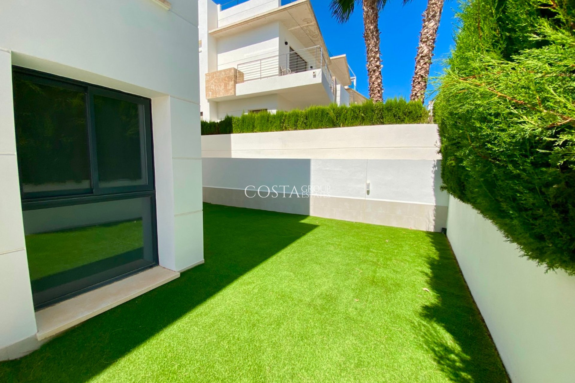 Resale - Villa -
Rojales - Ciudad Quesada