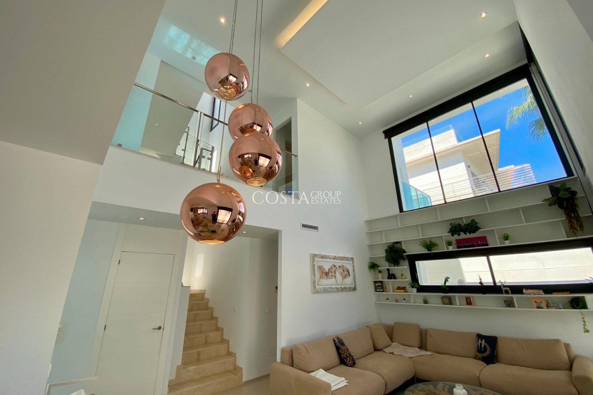Resale - Villa -
Rojales - Ciudad Quesada