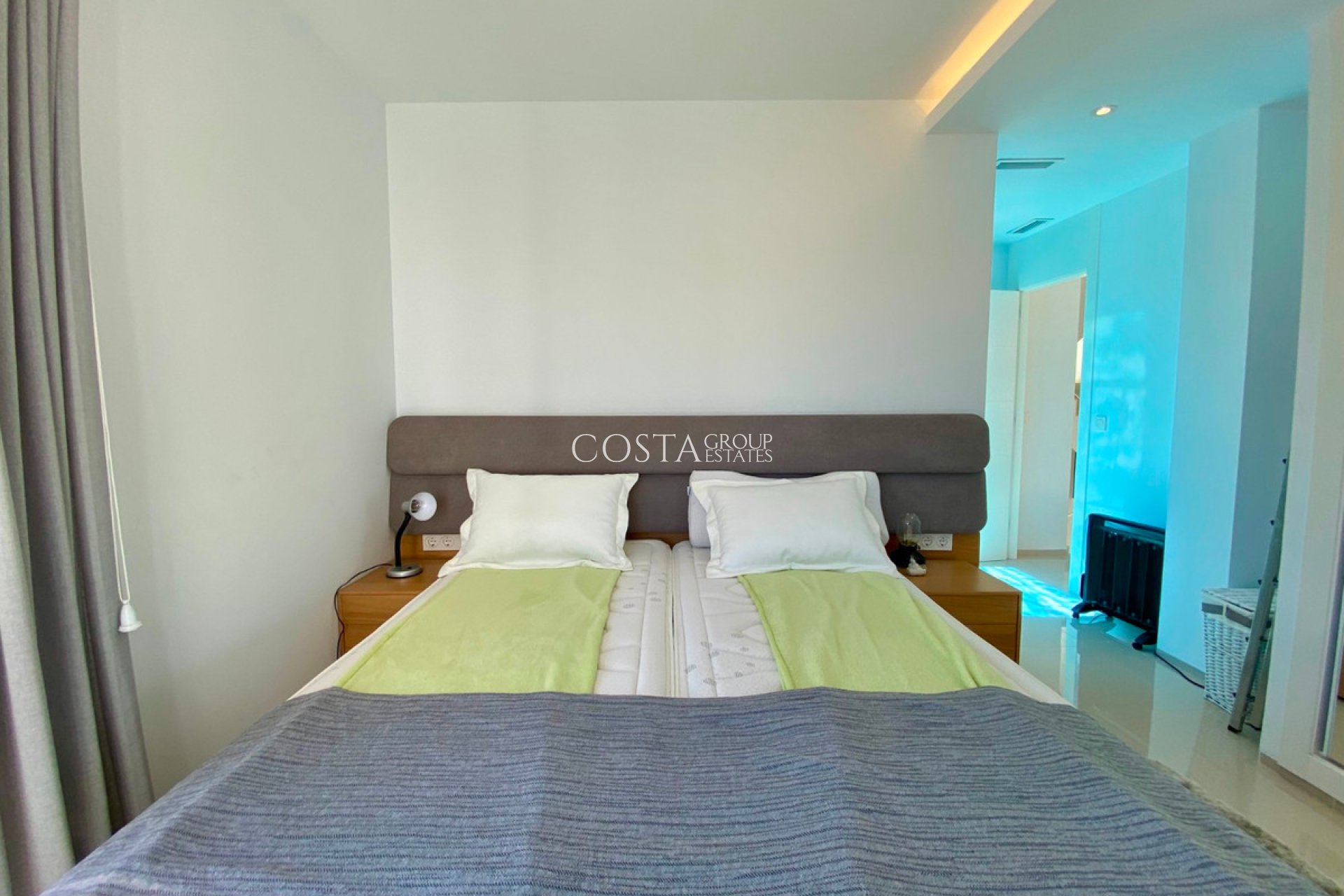 Resale - Villa -
Rojales - Ciudad Quesada