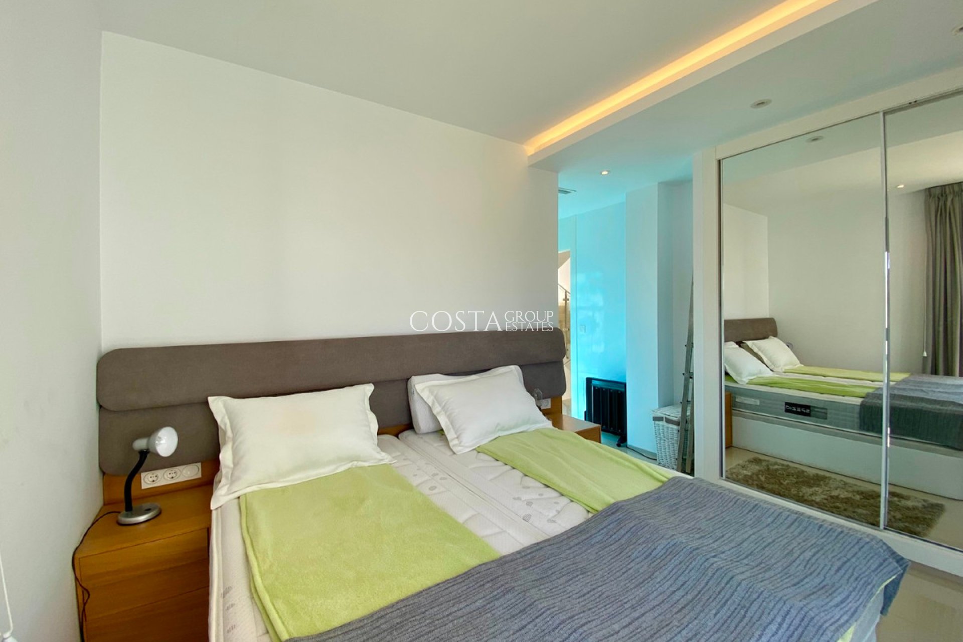 Resale - Villa -
Rojales - Ciudad Quesada
