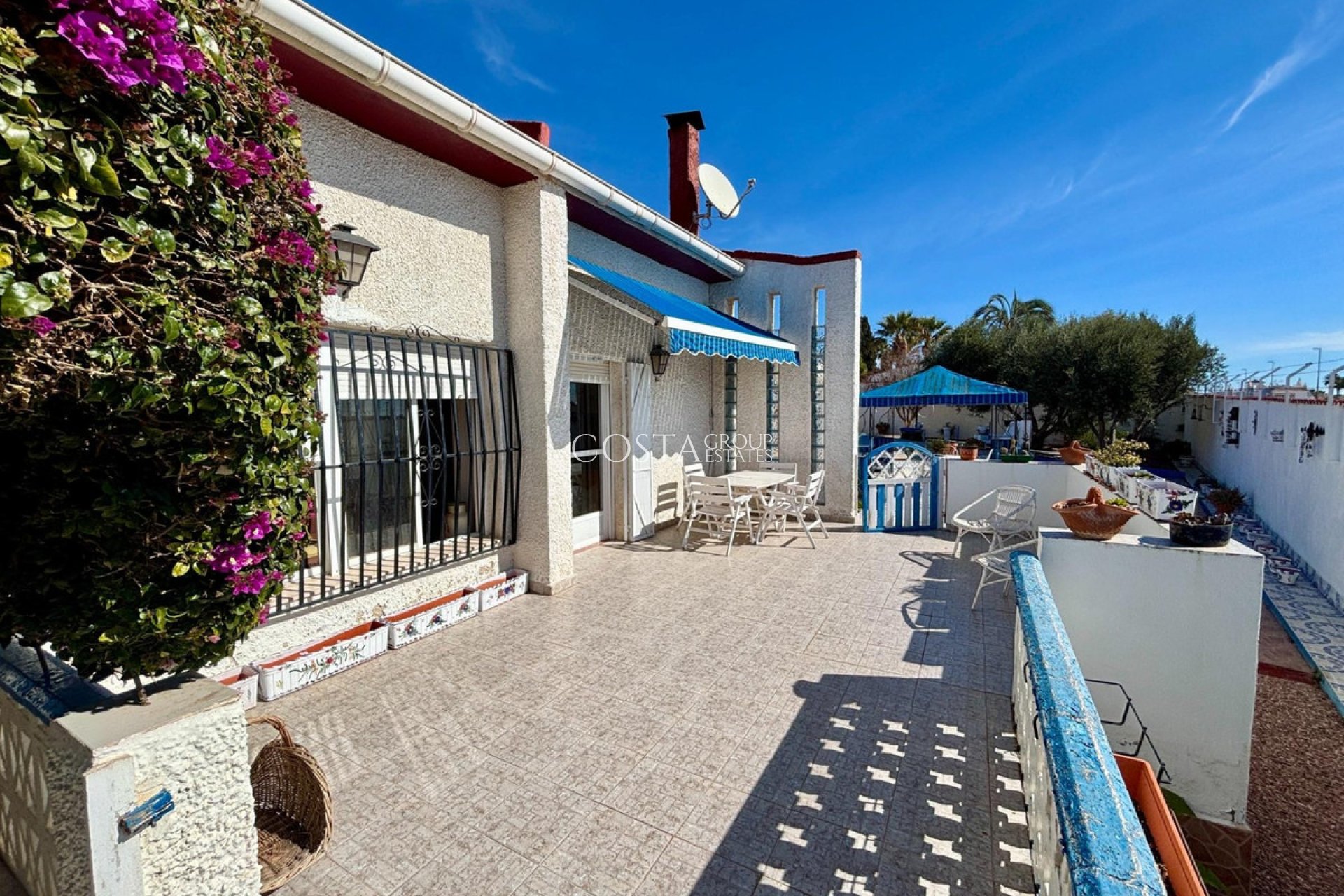Resale - Villa -
Rojales - Ciudad Quesada