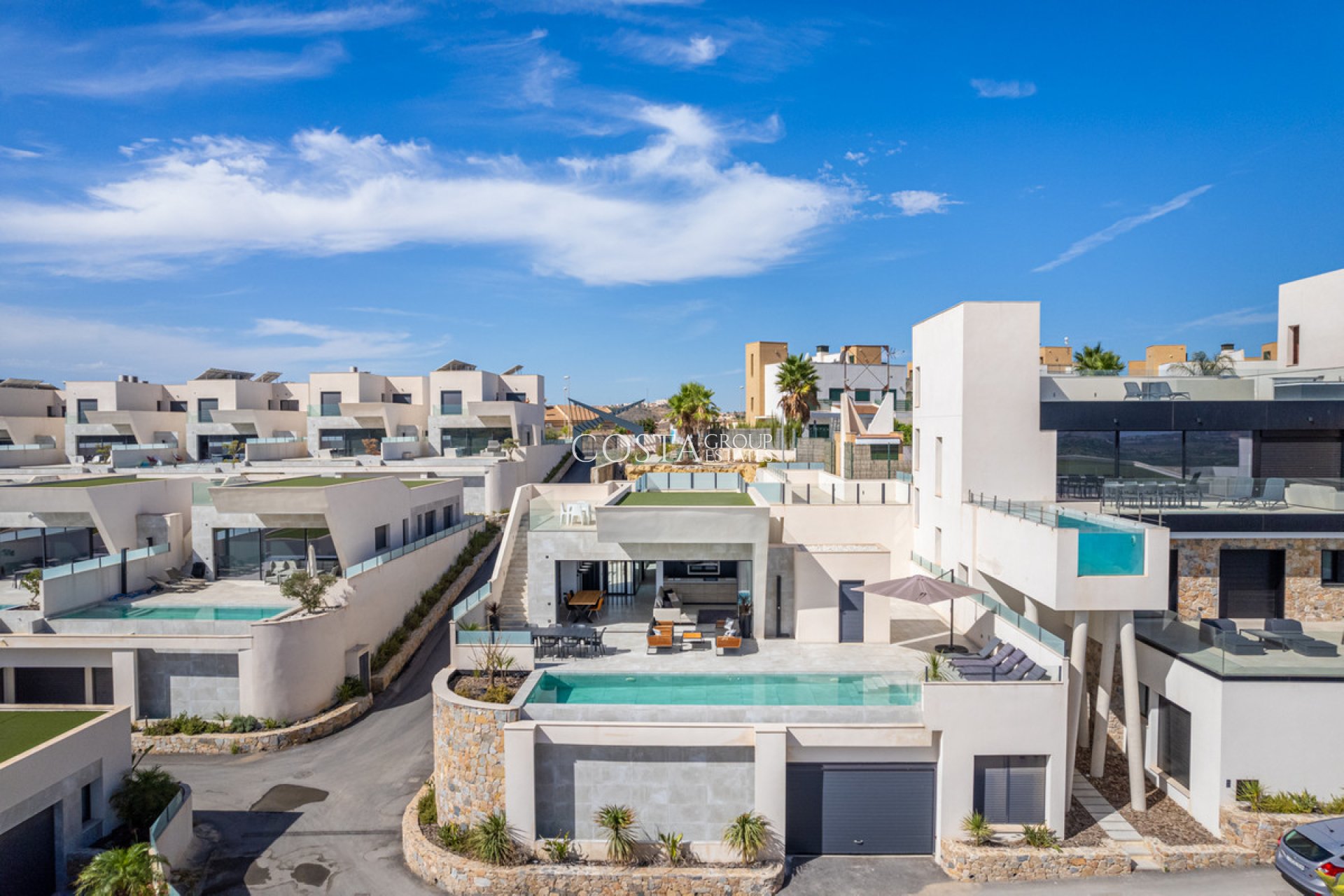 Resale - Villa -
Rojales - Ciudad Quesada
