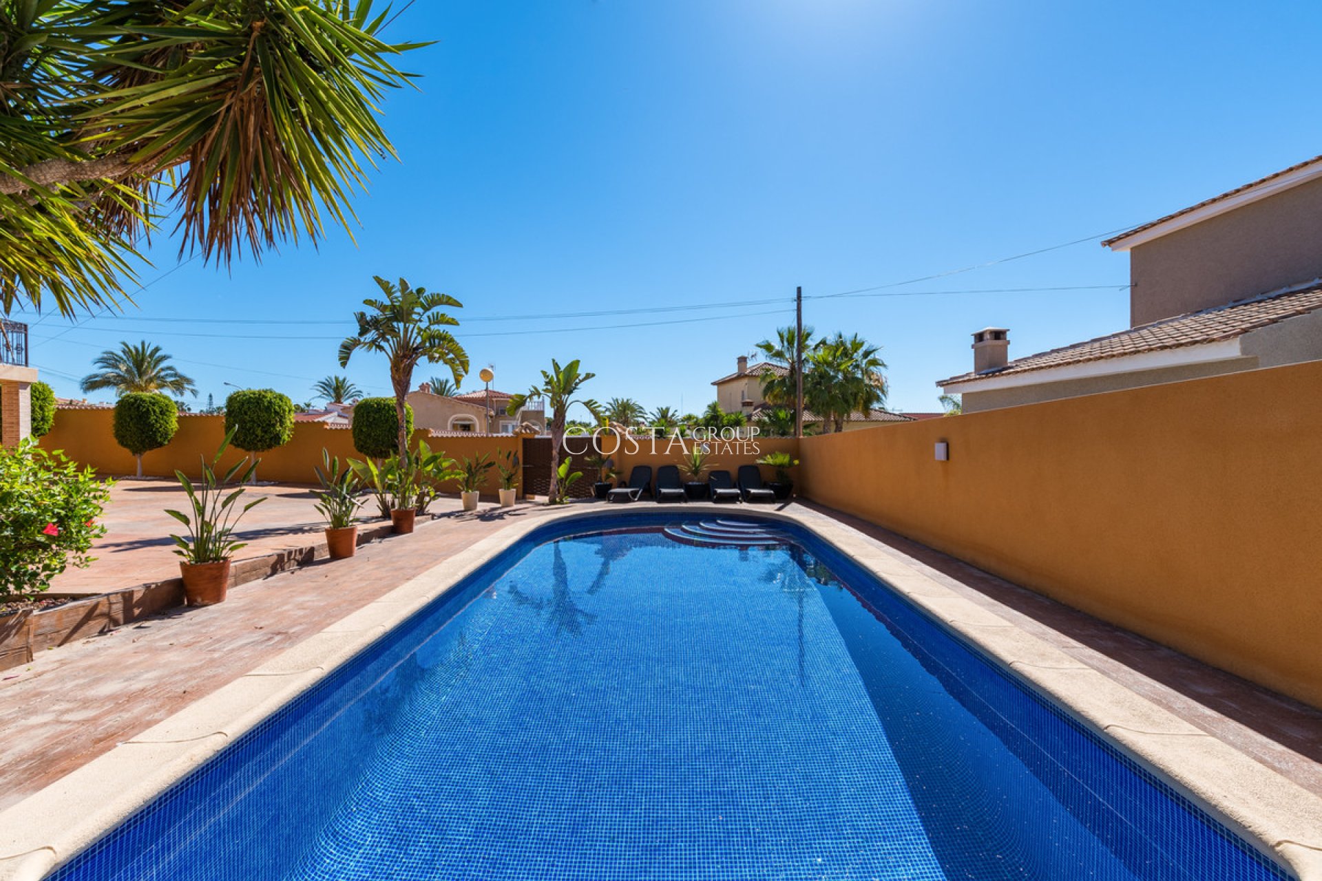 Resale - Villa -
Rojales - Ciudad Quesada