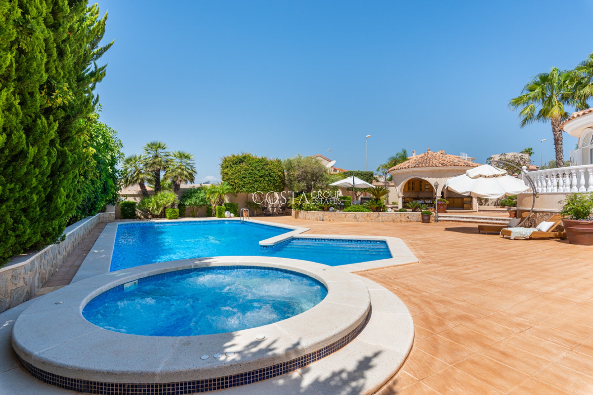 Resale - Villa -
Rojales - Ciudad Quesada