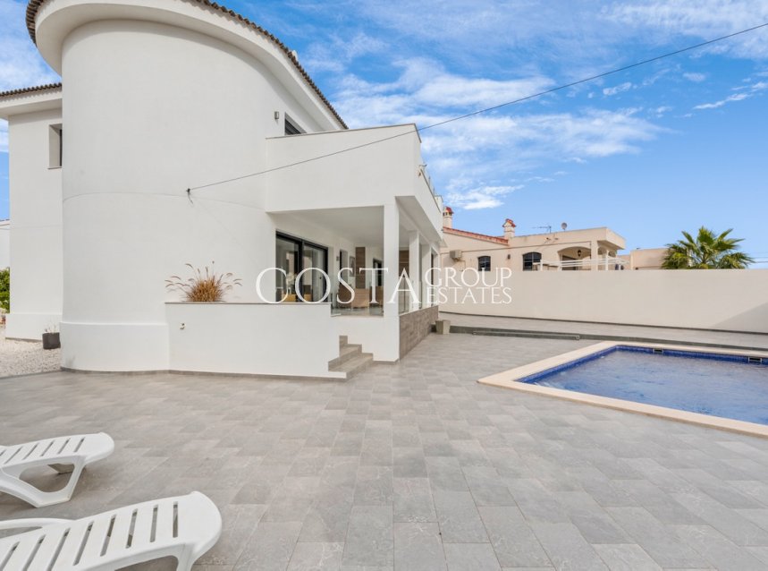 Resale - Villa -
Rojales - Ciudad Quesada
