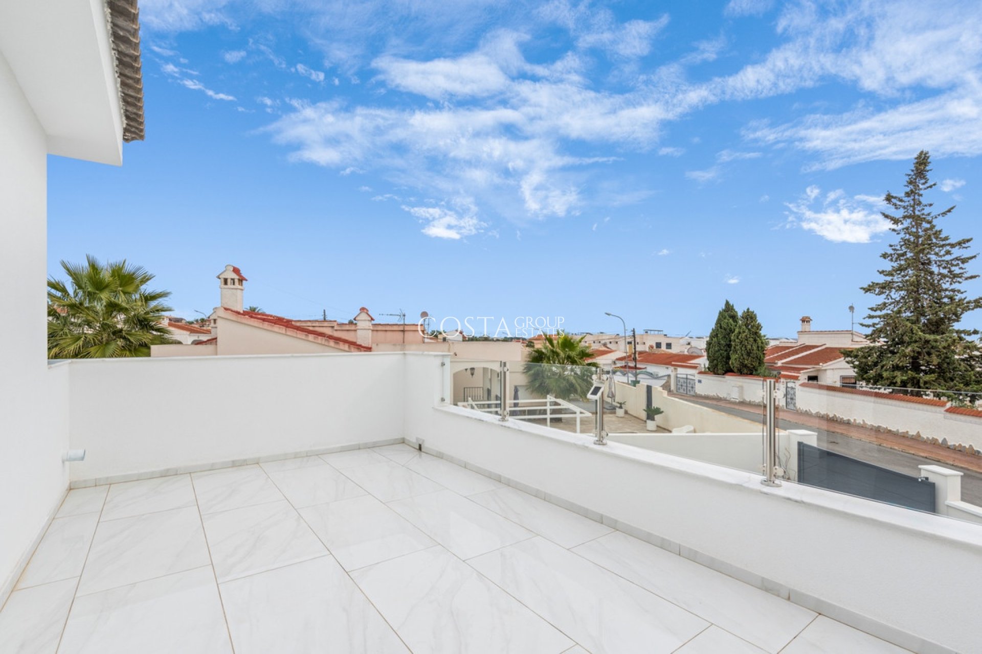 Resale - Villa -
Rojales - Ciudad Quesada