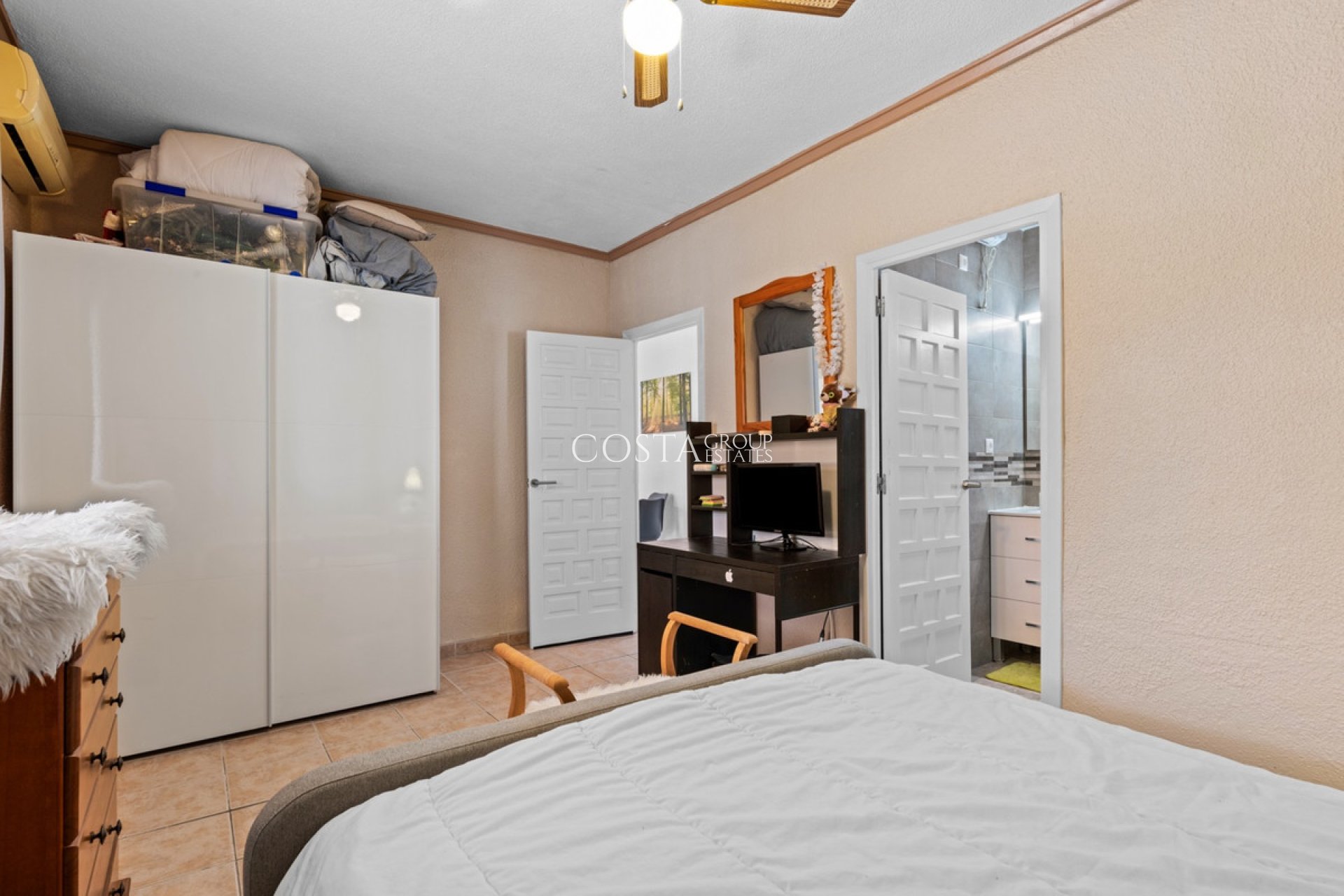 Resale - Villa -
Rojales - Ciudad Quesada