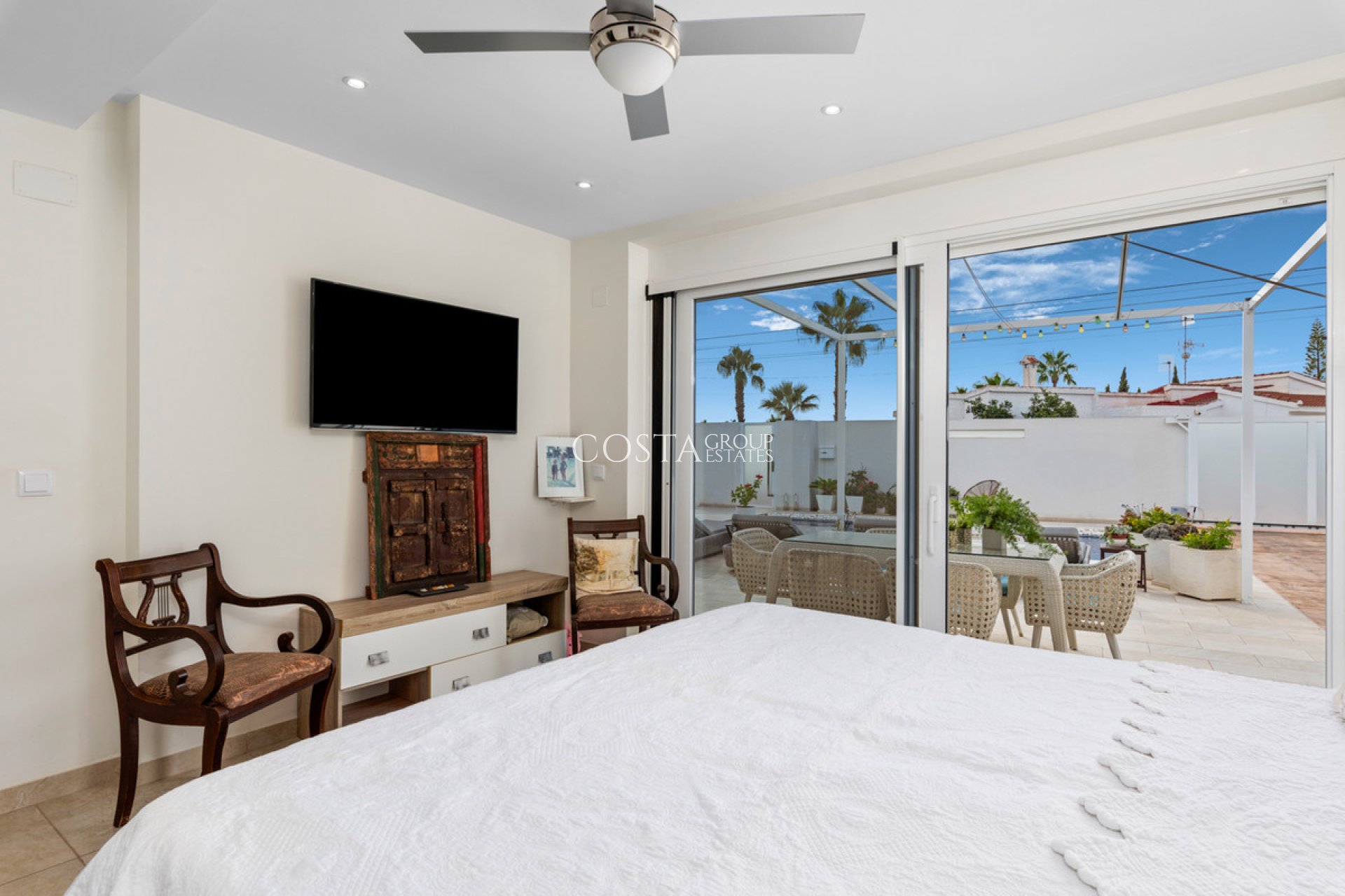 Resale - Villa -
Rojales - Ciudad Quesada