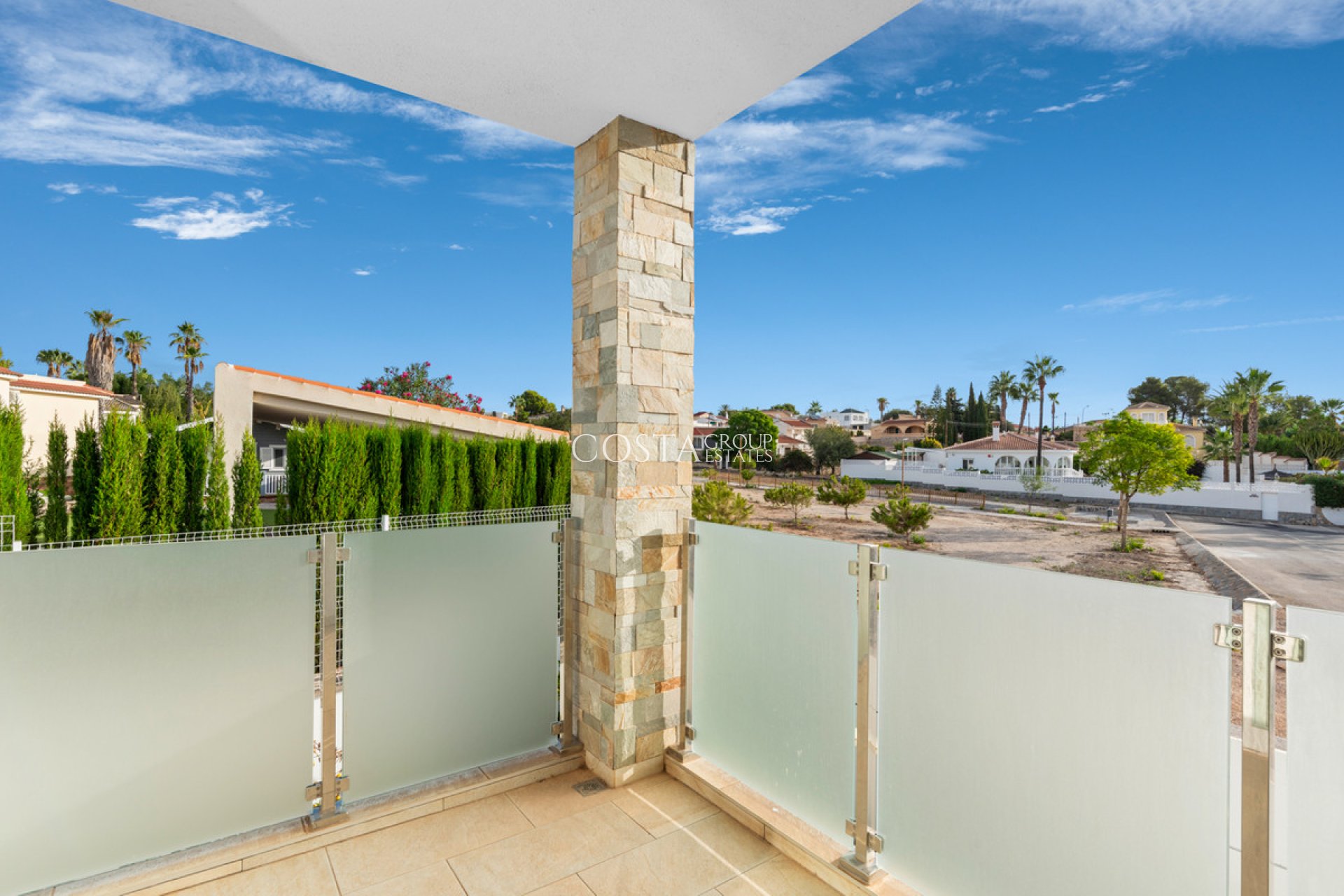 Resale - Villa -
Rojales - Ciudad Quesada