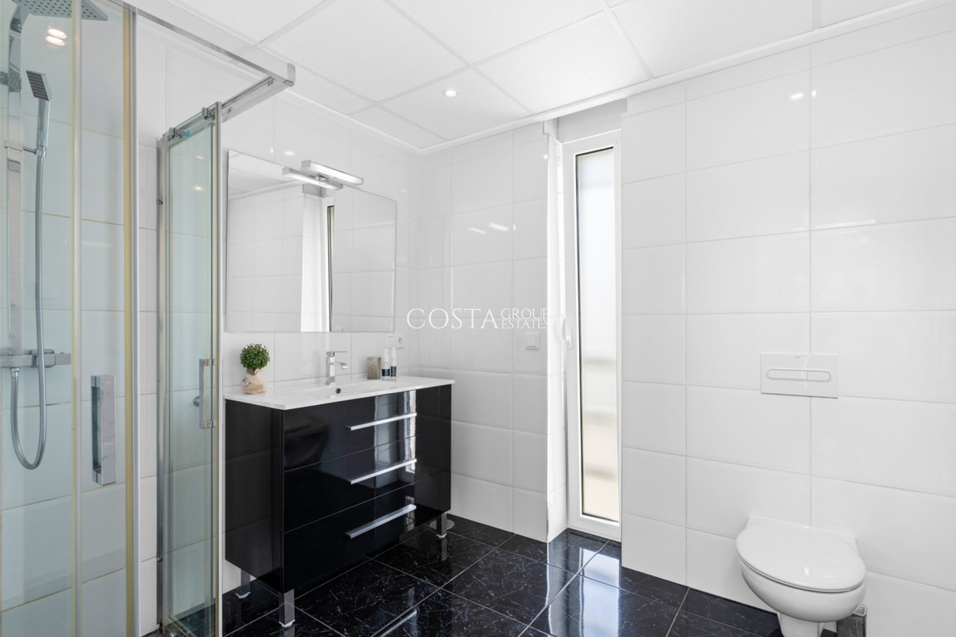 Resale - Villa -
Rojales - Ciudad Quesada