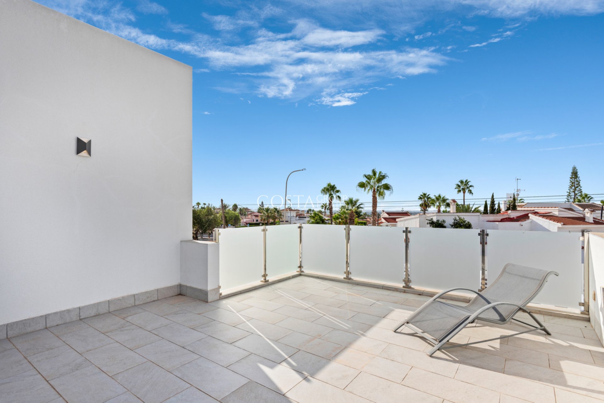 Resale - Villa -
Rojales - Ciudad Quesada