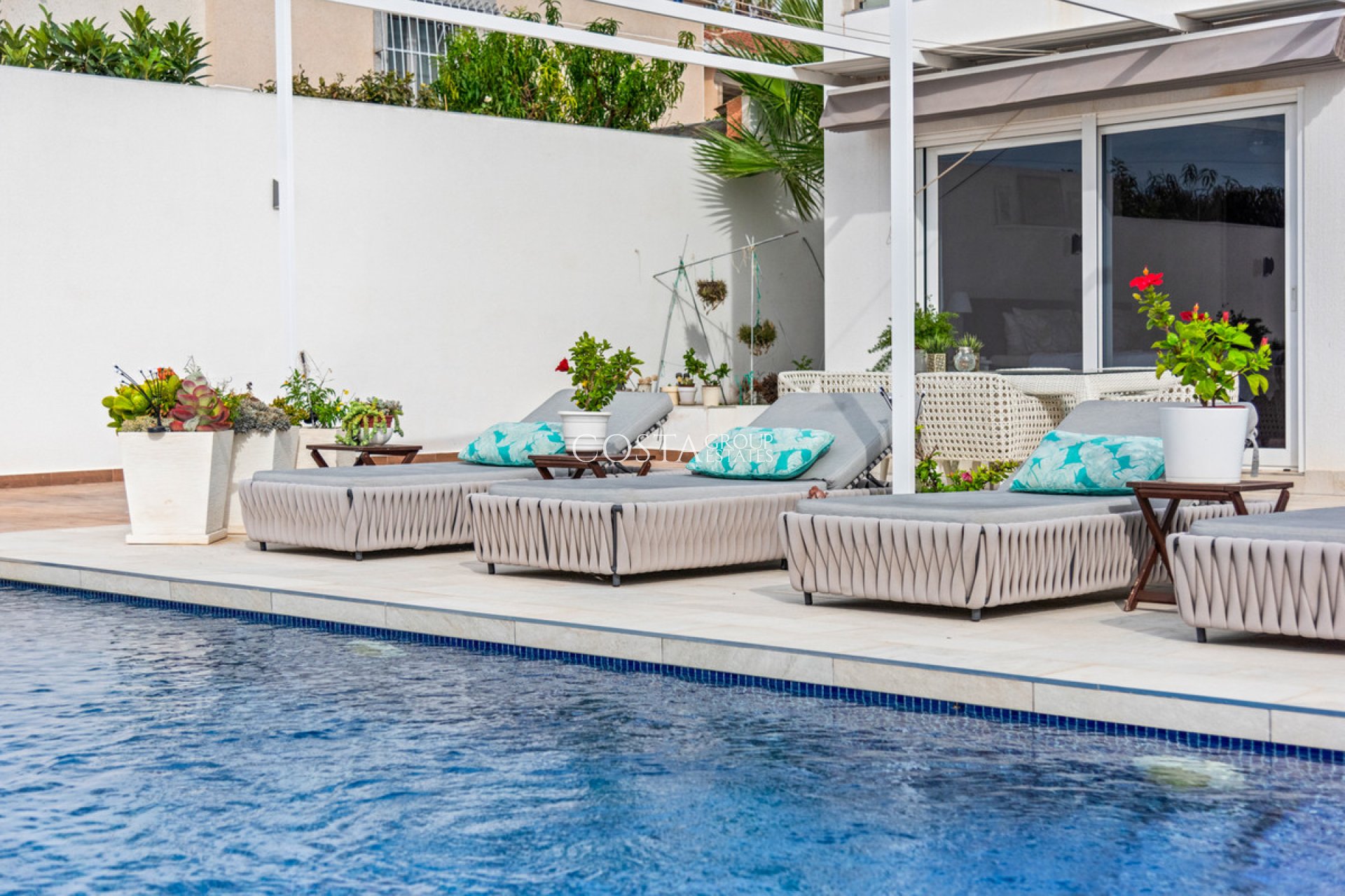 Resale - Villa -
Rojales - Ciudad Quesada
