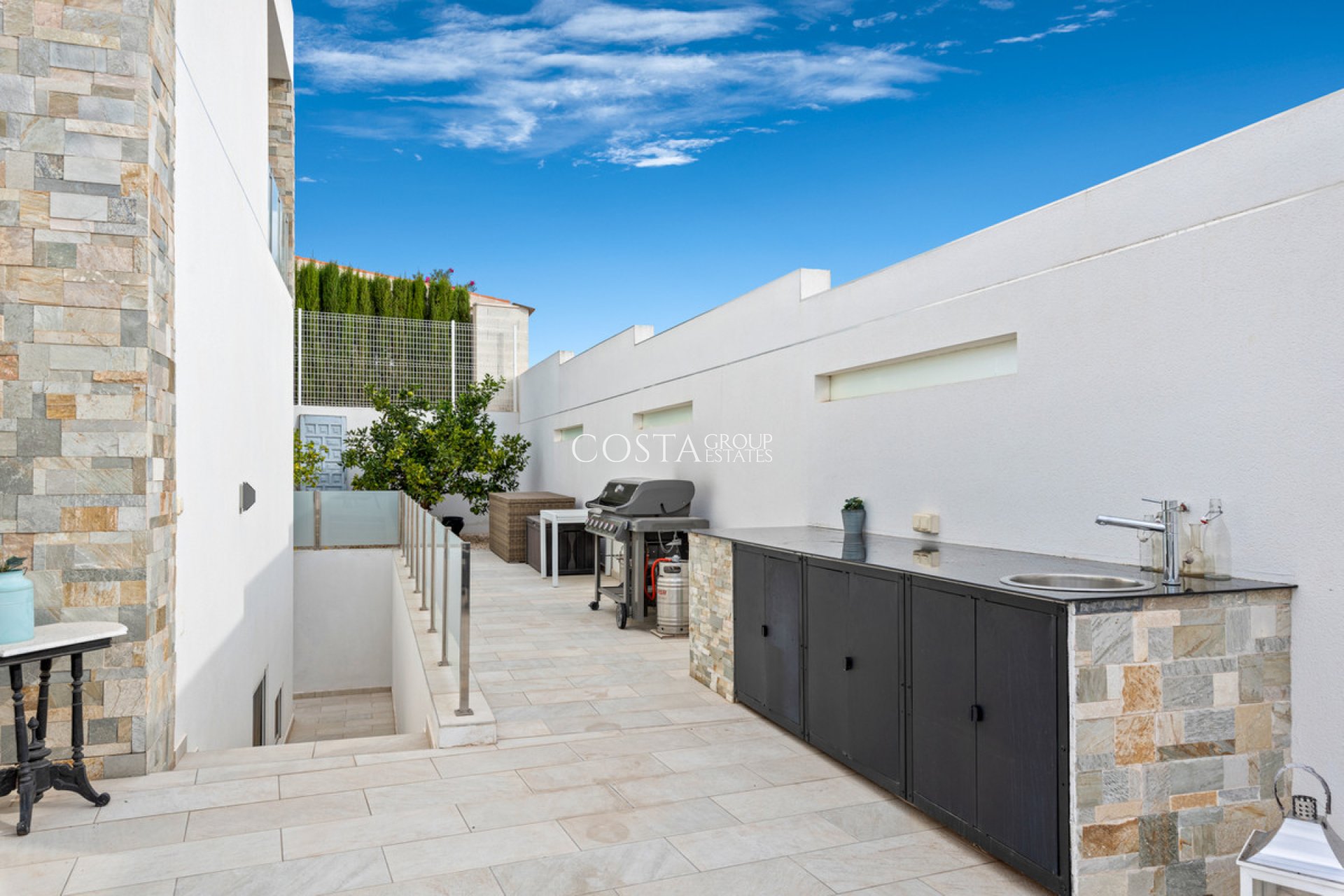 Resale - Villa -
Rojales - Ciudad Quesada