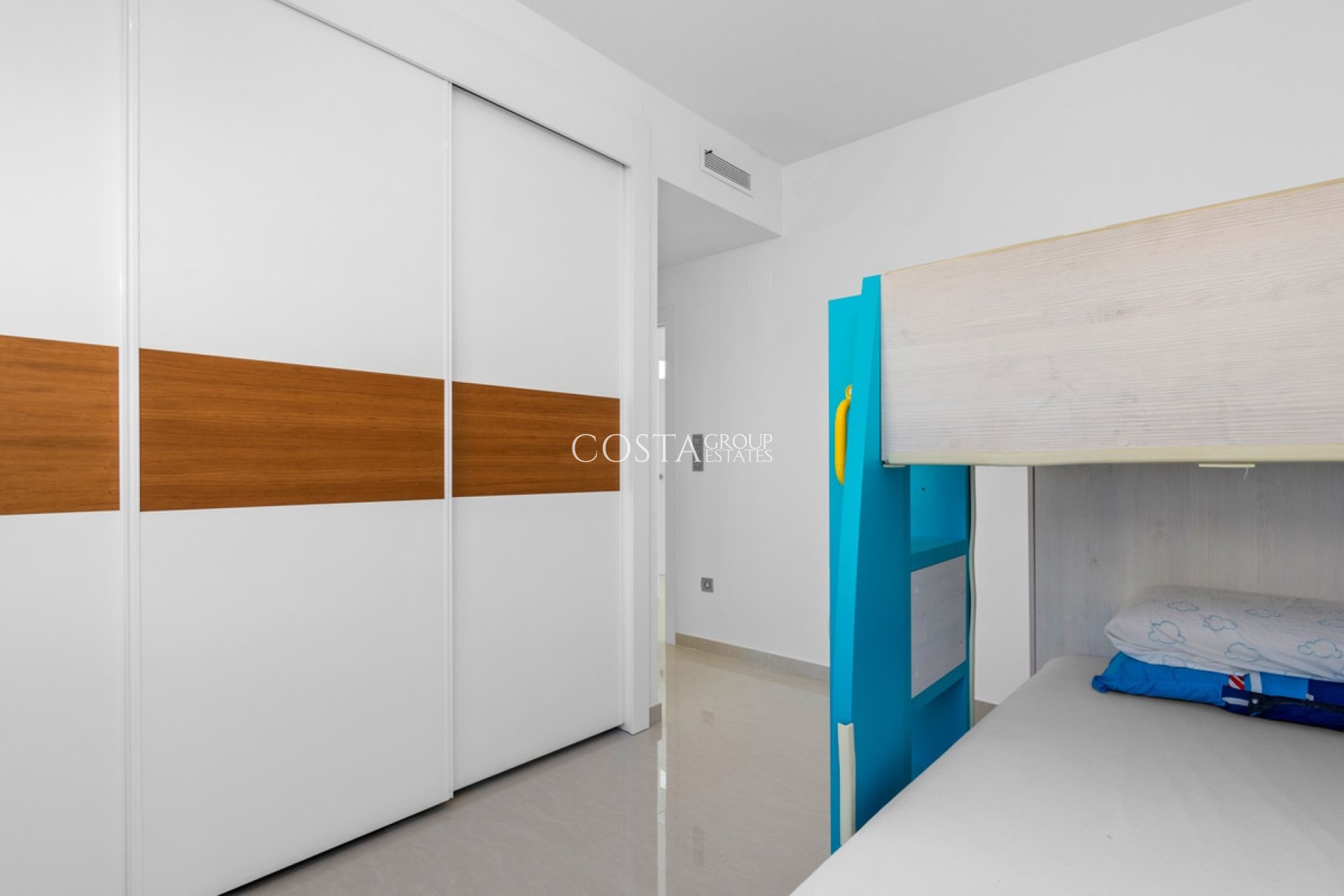 Resale - Villa -
Rojales - Ciudad Quesada