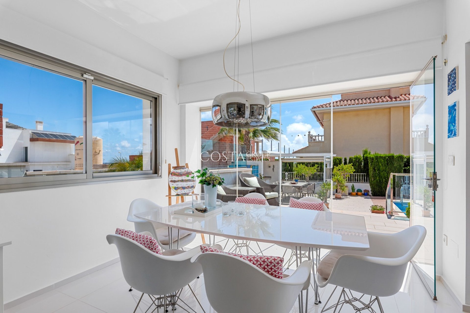 Resale - Villa -
Rojales - Ciudad Quesada