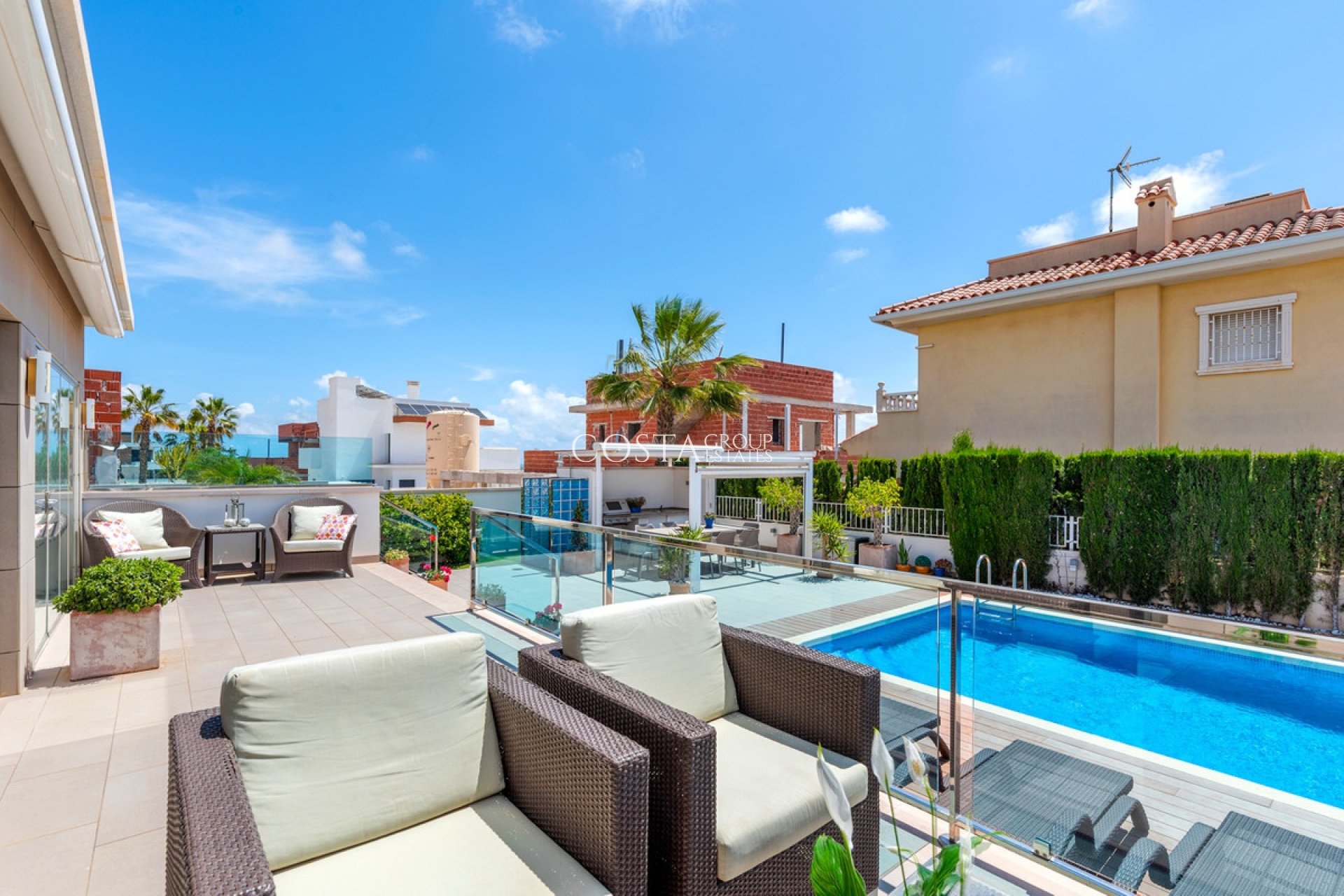 Resale - Villa -
Rojales - Ciudad Quesada
