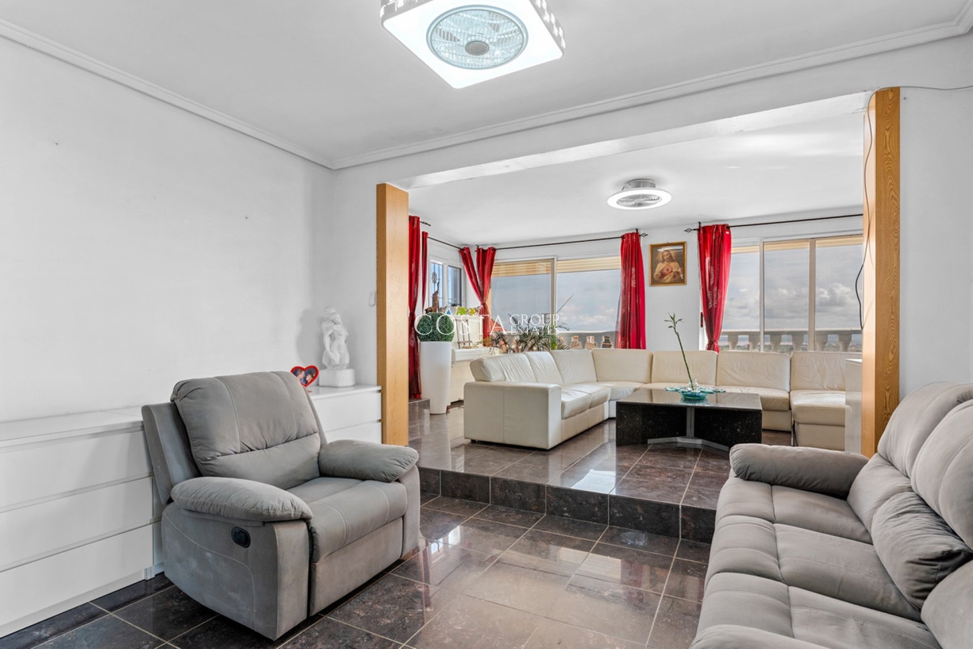 Resale - Villa -
Rojales - Ciudad Quesada