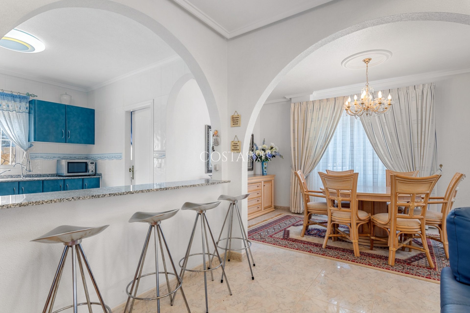 Resale - Villa -
Rojales - Ciudad Quesada
