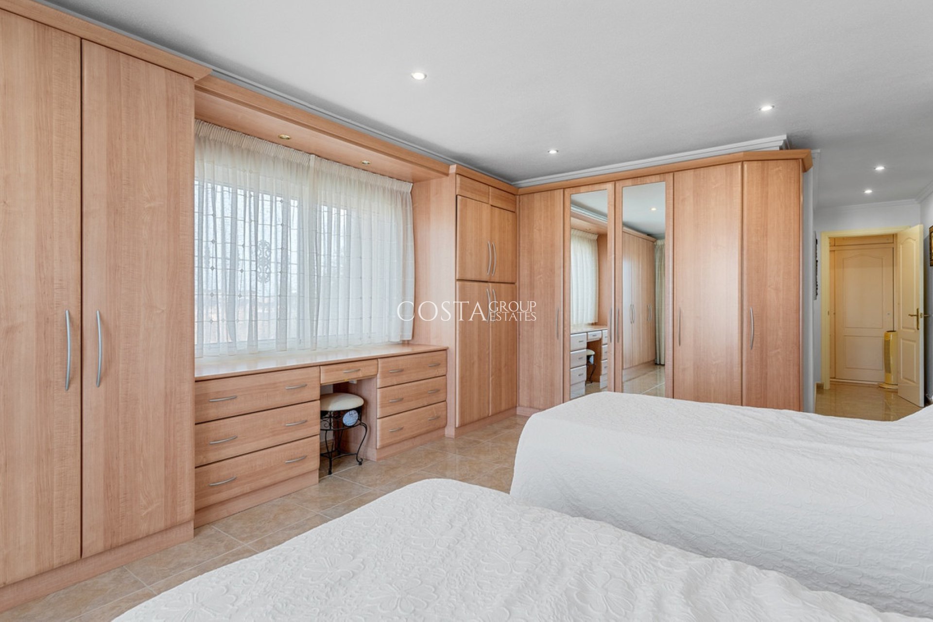 Resale - Villa -
Rojales - Ciudad Quesada