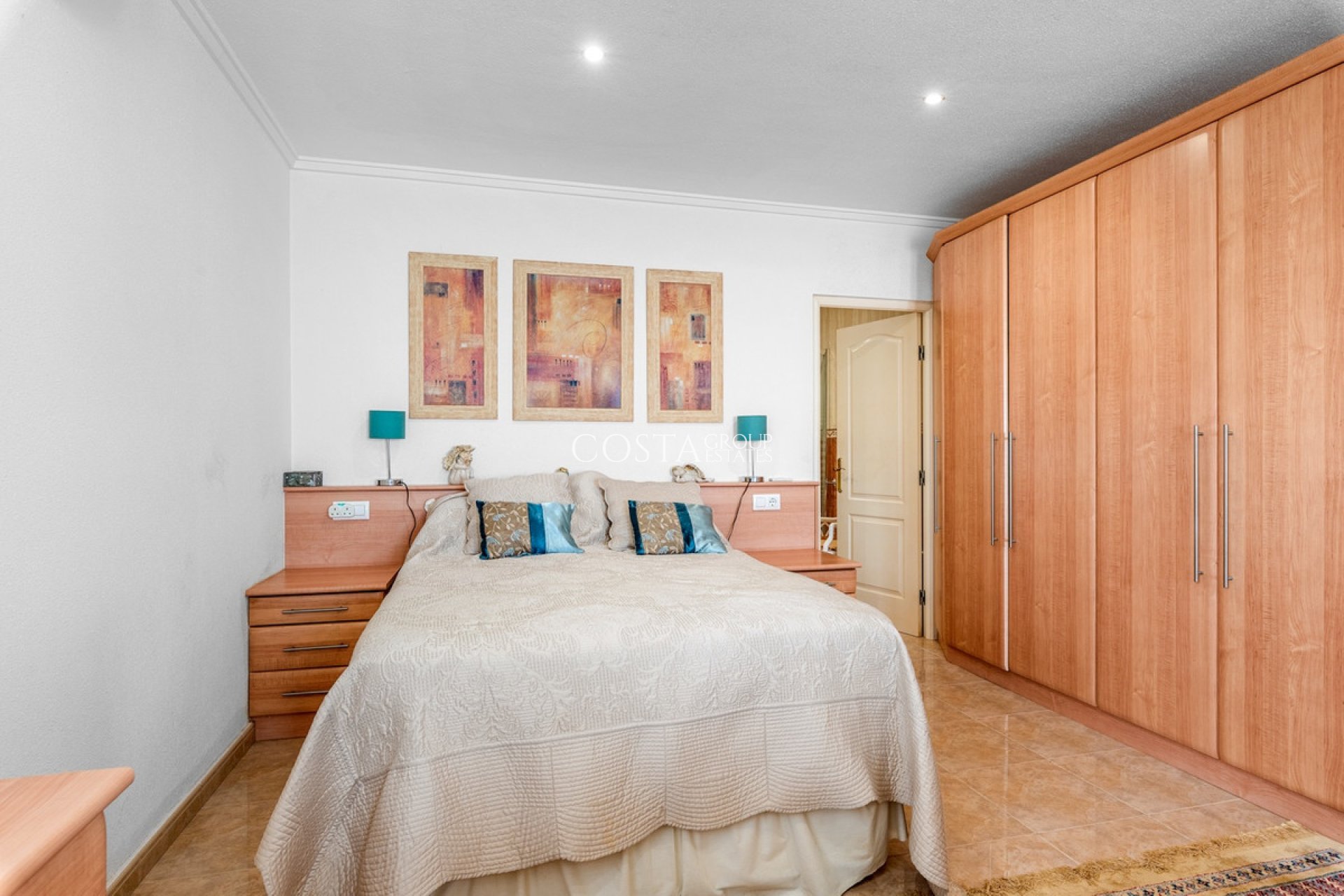 Resale - Villa -
Rojales - Ciudad Quesada
