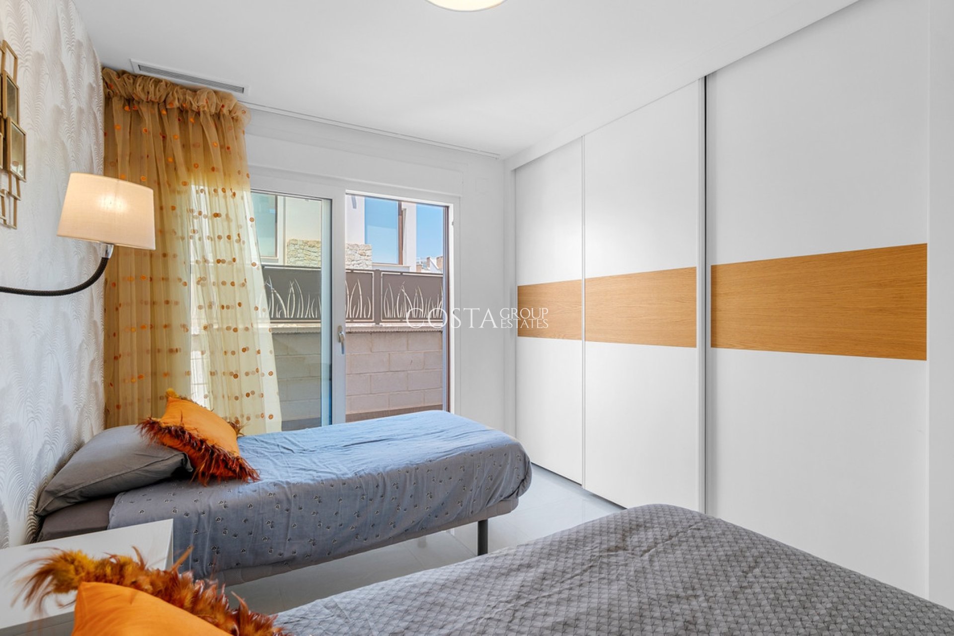 Resale - Villa -
Rojales - Ciudad Quesada